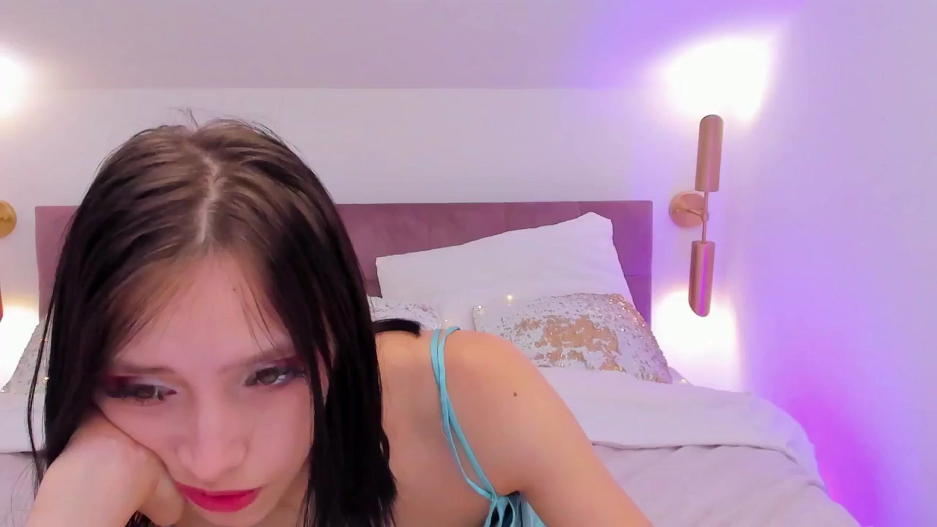 Gallery image thumbnail from LolaStripp's myfreecams stream on, 06/30/2024, 11:48 image 3 of 20