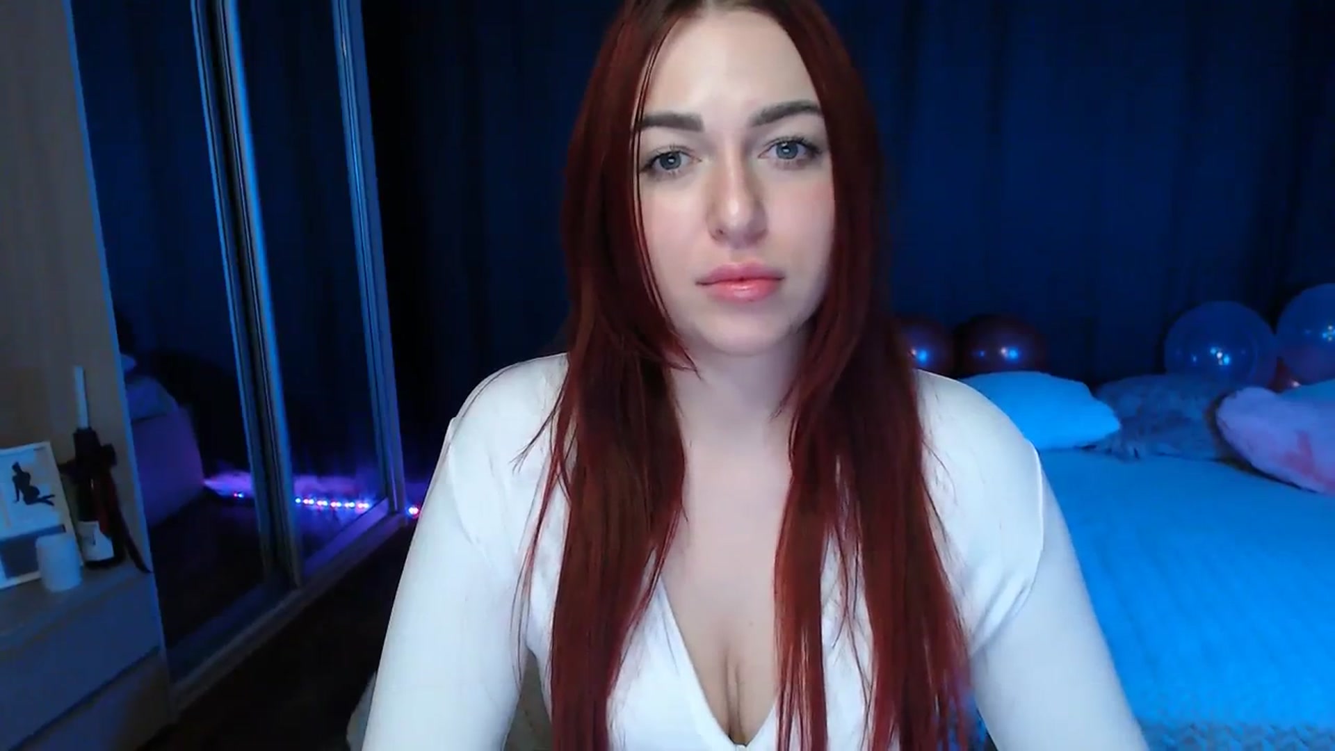Gallery image thumbnail from Lola_69's myfreecams stream on, 02/20/2024, 14:10 image 7 of 20
