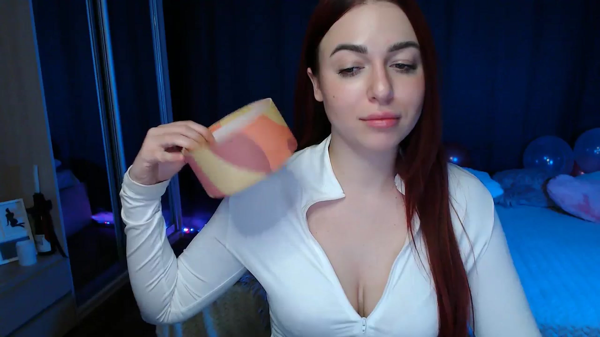 Gallery image thumbnail from Lola_69's myfreecams stream on, 02/20/2024, 14:10 image 15 of 20