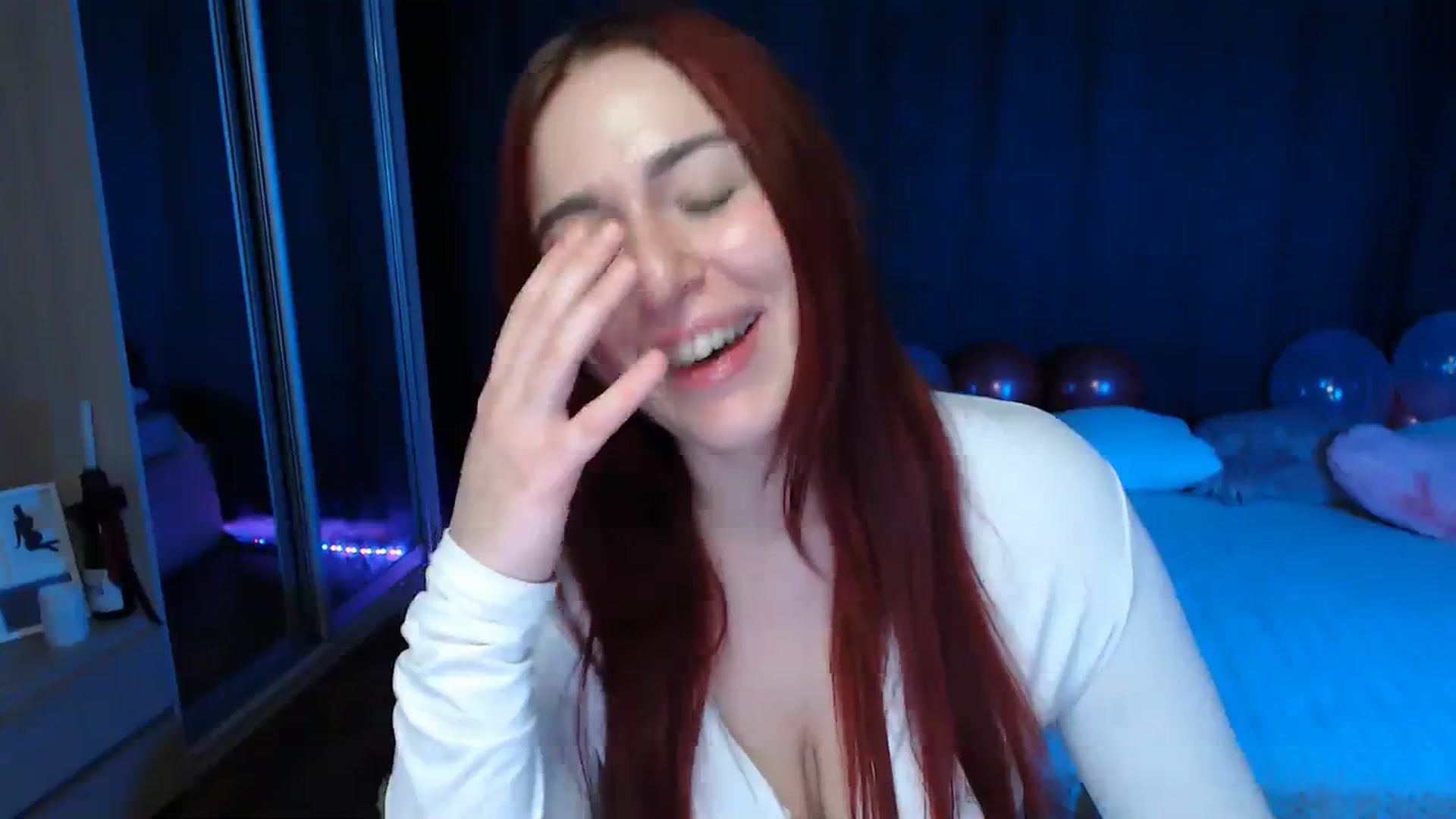 Gallery image thumbnail from Lola_69's myfreecams stream on, 02/20/2024, 14:10 image 8 of 20