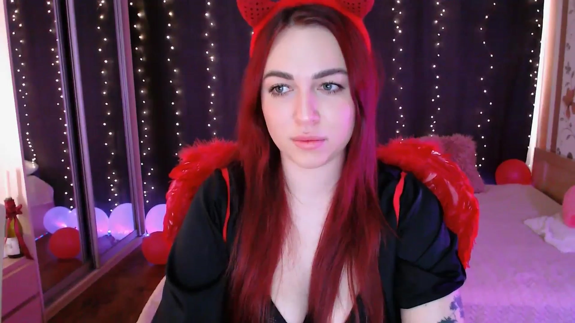 Gallery image thumbnail from Lola_69's myfreecams stream on, 03/04/2024, 10:50 image 12 of 20
