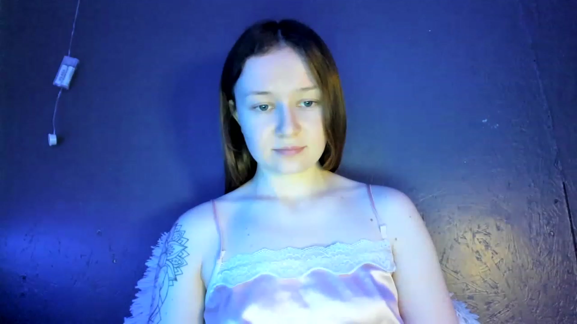 Gallery image thumbnail from Lola_kek's myfreecams stream on, 02/28/2023, 12:02 image 19 of 20