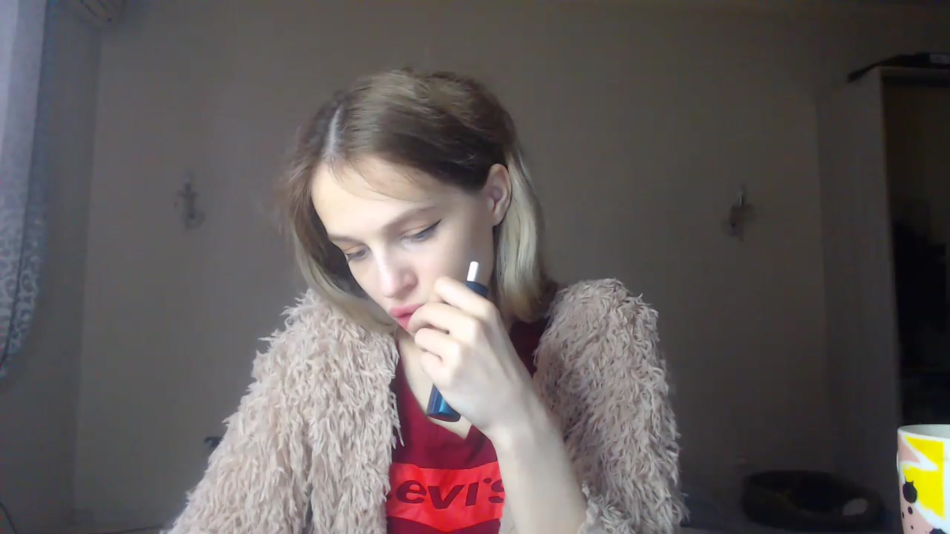 Gallery image thumbnail from Lola_vi's myfreecams stream on, 12/02/2022, 12:57 image 2 of 20