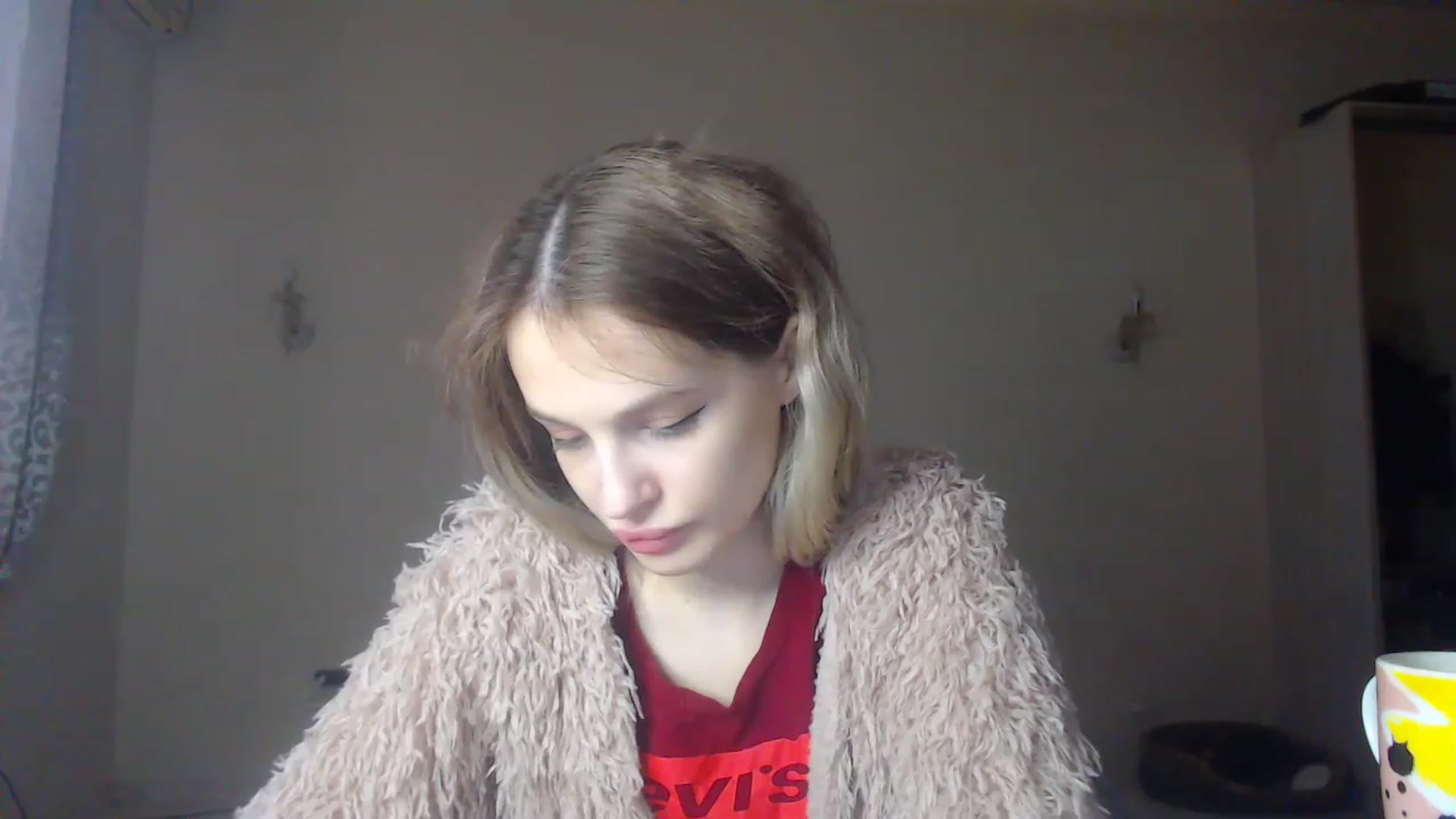 Gallery image thumbnail from Lola_vi's myfreecams stream on, 12/02/2022, 12:57 image 7 of 20