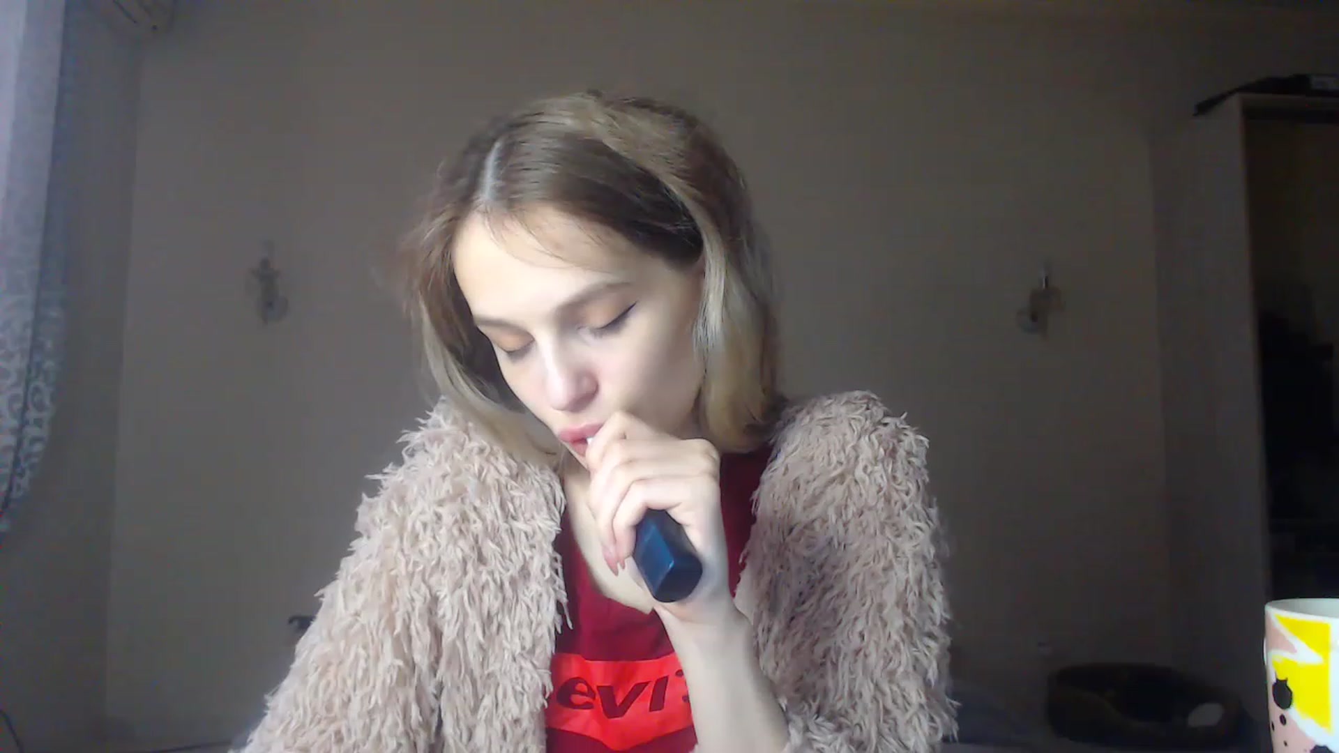 Gallery image thumbnail from Lola_vi's myfreecams stream on, 12/02/2022, 12:57 image 1 of 20