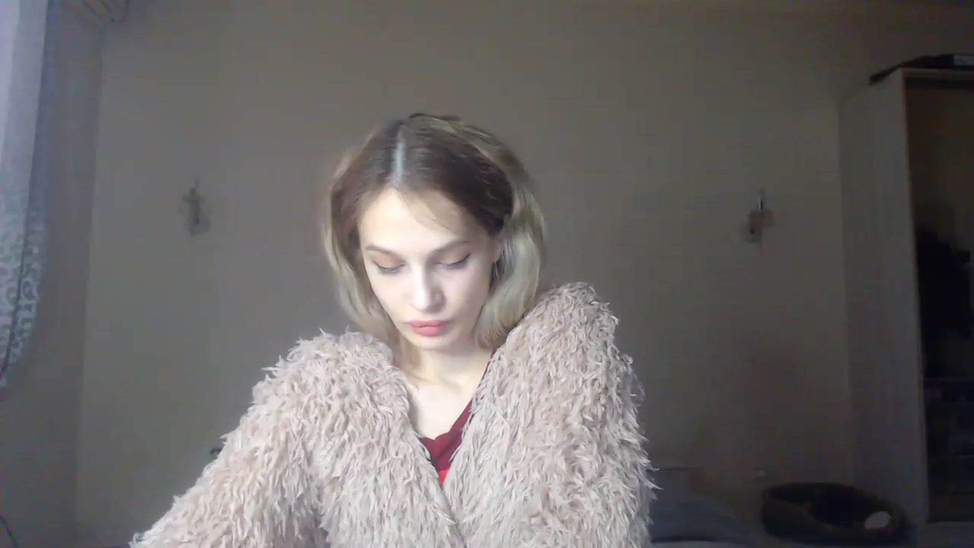 Gallery image thumbnail from Lola_vi's myfreecams stream on, 12/02/2022, 12:57 image 19 of 20
