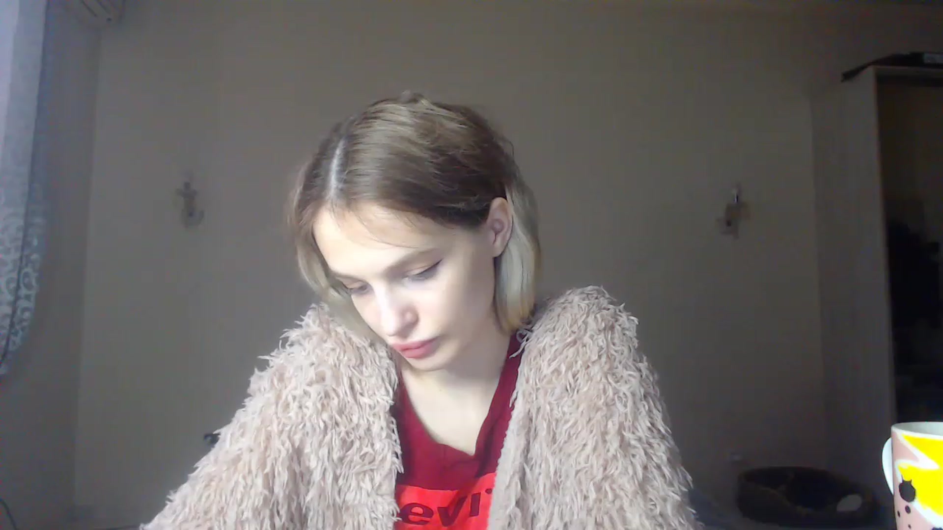 Gallery image thumbnail from Lola_vi's myfreecams stream on, 12/02/2022, 12:57 image 15 of 20