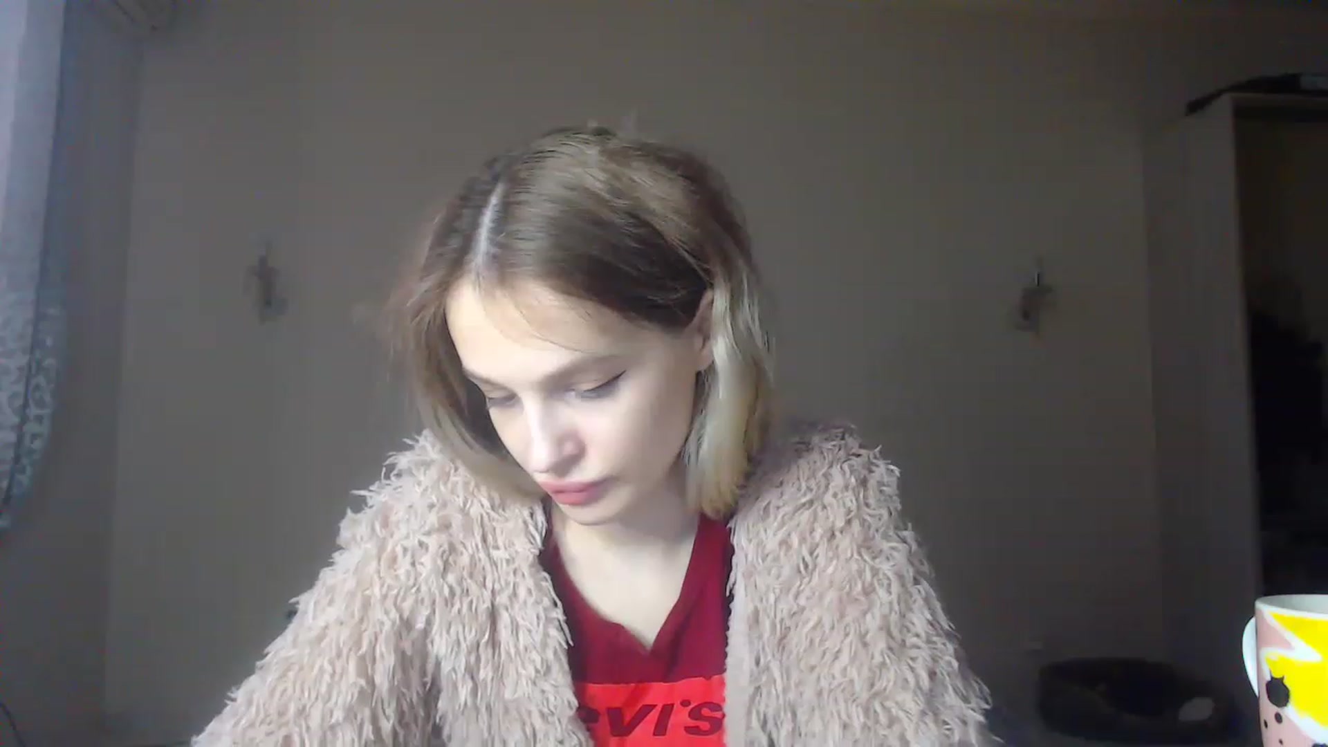 Gallery image thumbnail from Lola_vi's myfreecams stream on, 12/02/2022, 12:57 image 6 of 20