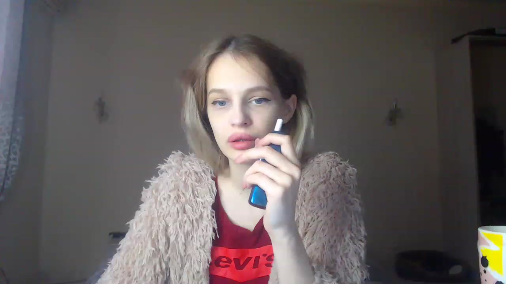 Gallery image thumbnail from Lola_vi's myfreecams stream on, 12/02/2022, 12:57 image 3 of 20