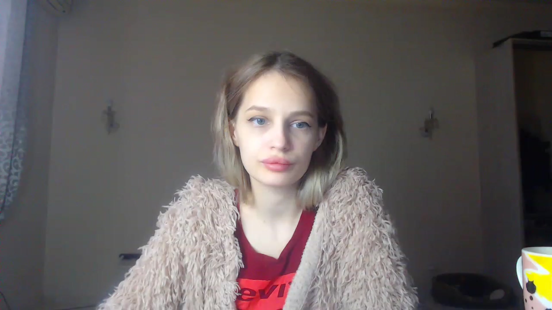 Gallery image thumbnail from Lola_vi's myfreecams stream on, 12/02/2022, 12:57 image 13 of 20