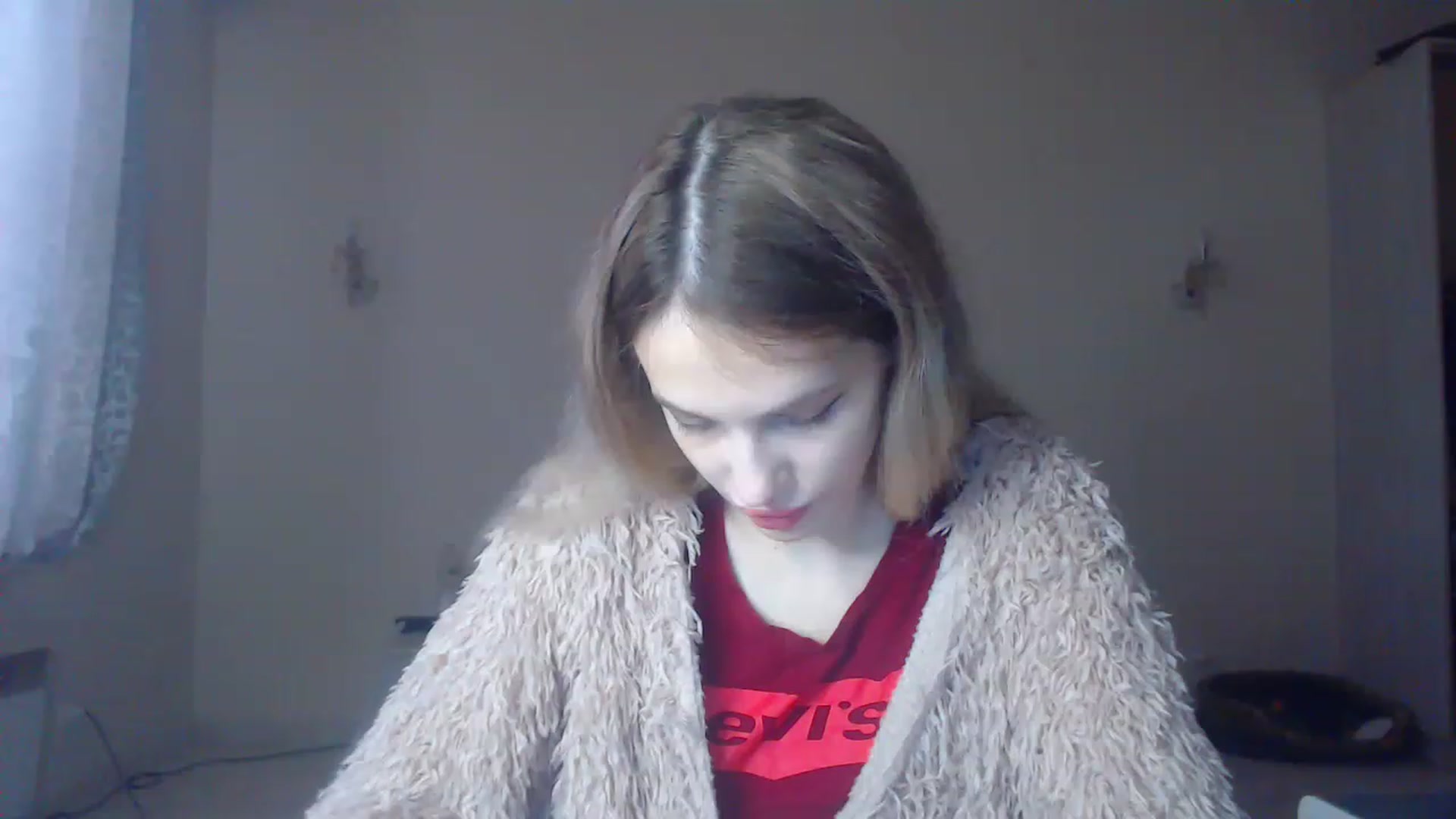 Gallery image thumbnail from Lola_vi's myfreecams stream on, 12/03/2022, 11:47 image 15 of 20