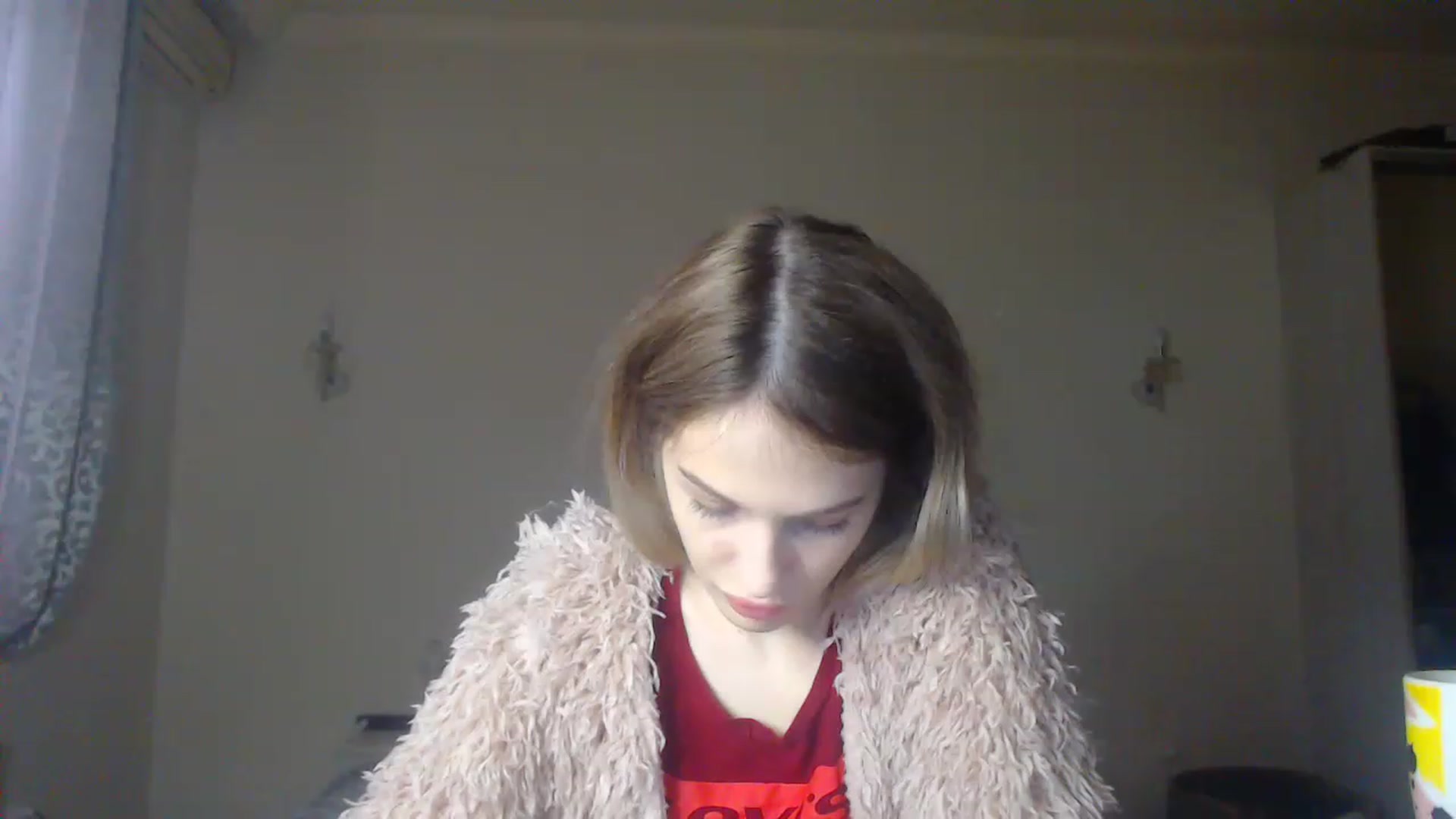 Gallery image thumbnail from Lola_vi's myfreecams stream on, 12/04/2022, 12:47 image 16 of 20