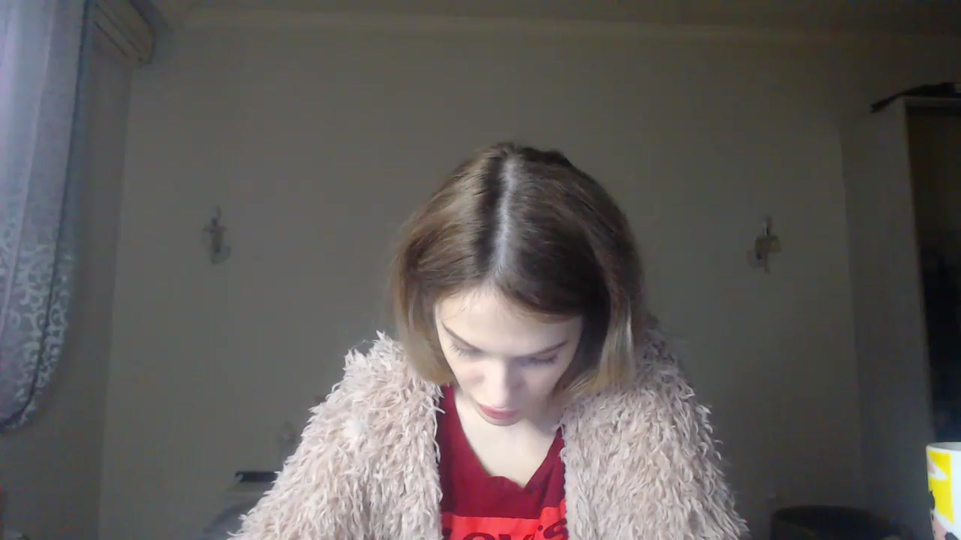 Gallery image thumbnail from Lola_vi's myfreecams stream on, 12/04/2022, 12:47 image 17 of 20