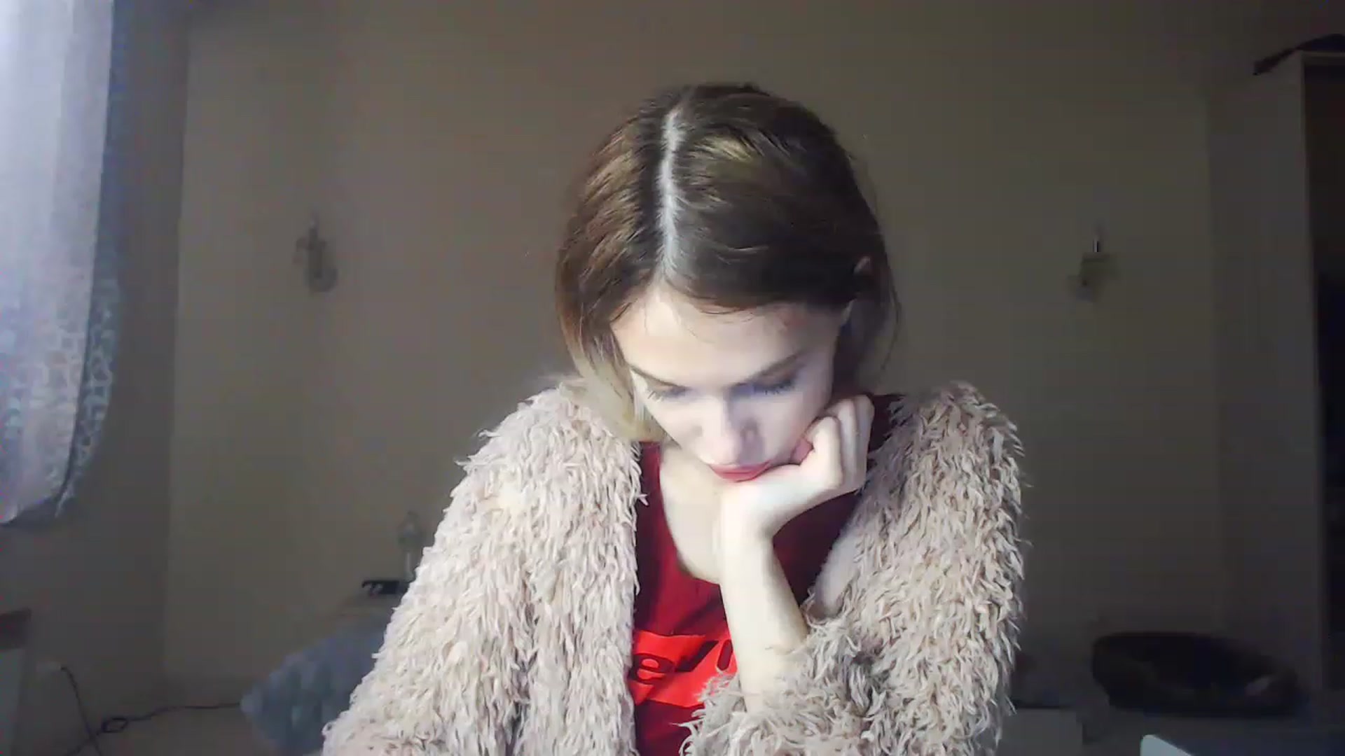Gallery image thumbnail from Lola_vi's myfreecams stream on, 12/05/2022, 11:36 image 9 of 20