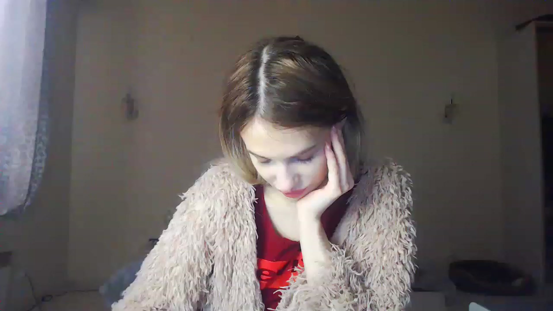 Gallery image thumbnail from Lola_vi's myfreecams stream on, 12/05/2022, 11:36 image 14 of 20
