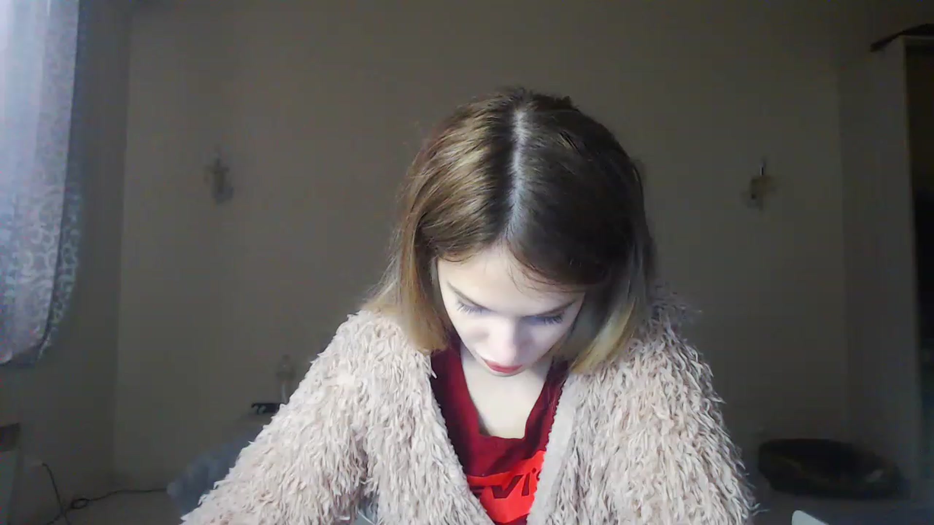 Gallery image thumbnail from Lola_vi's myfreecams stream on, 12/05/2022, 12:23 image 8 of 20