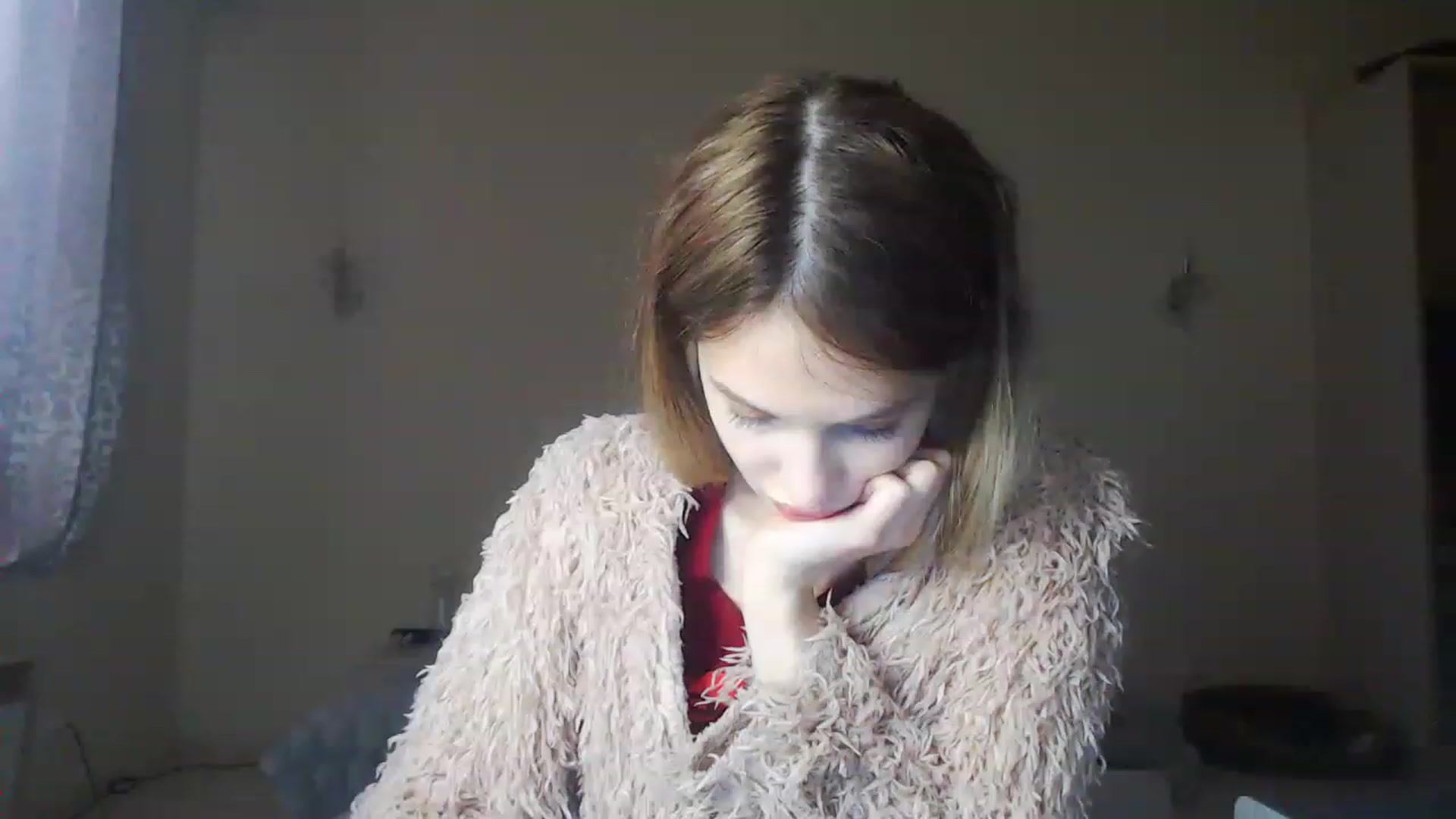 Gallery image thumbnail from Lola_vi's myfreecams stream on, 12/05/2022, 12:23 image 17 of 20