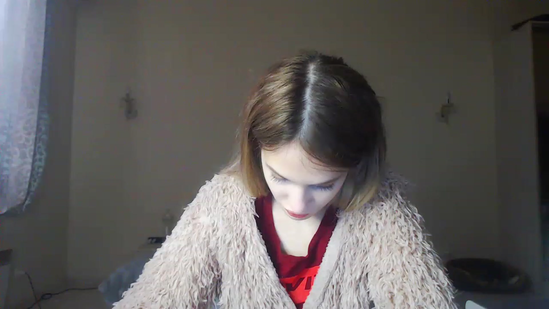 Gallery image thumbnail from Lola_vi's myfreecams stream on, 12/05/2022, 12:23 image 4 of 20