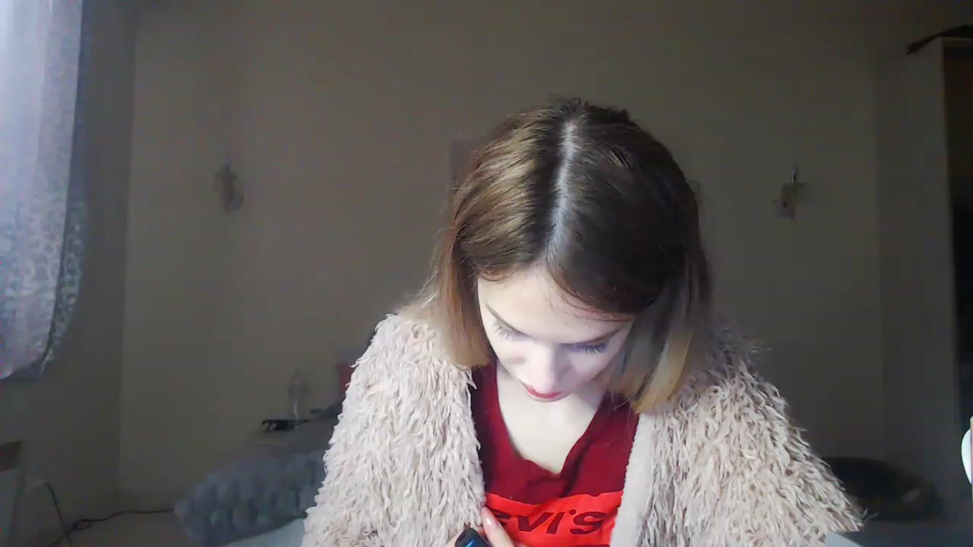 Gallery image thumbnail from Lola_vi's myfreecams stream on, 12/05/2022, 12:23 image 9 of 20