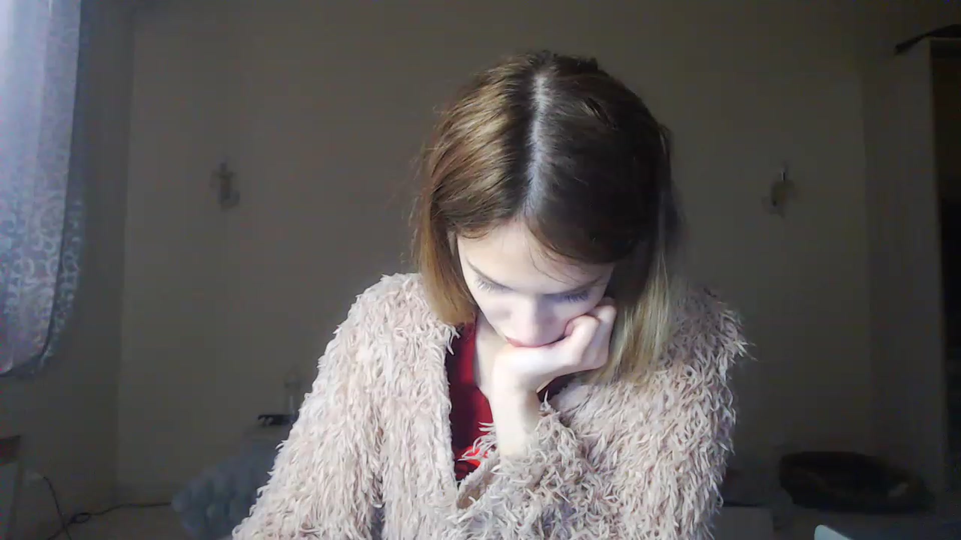 Gallery image thumbnail from Lola_vi's myfreecams stream on, 12/05/2022, 12:23 image 18 of 20