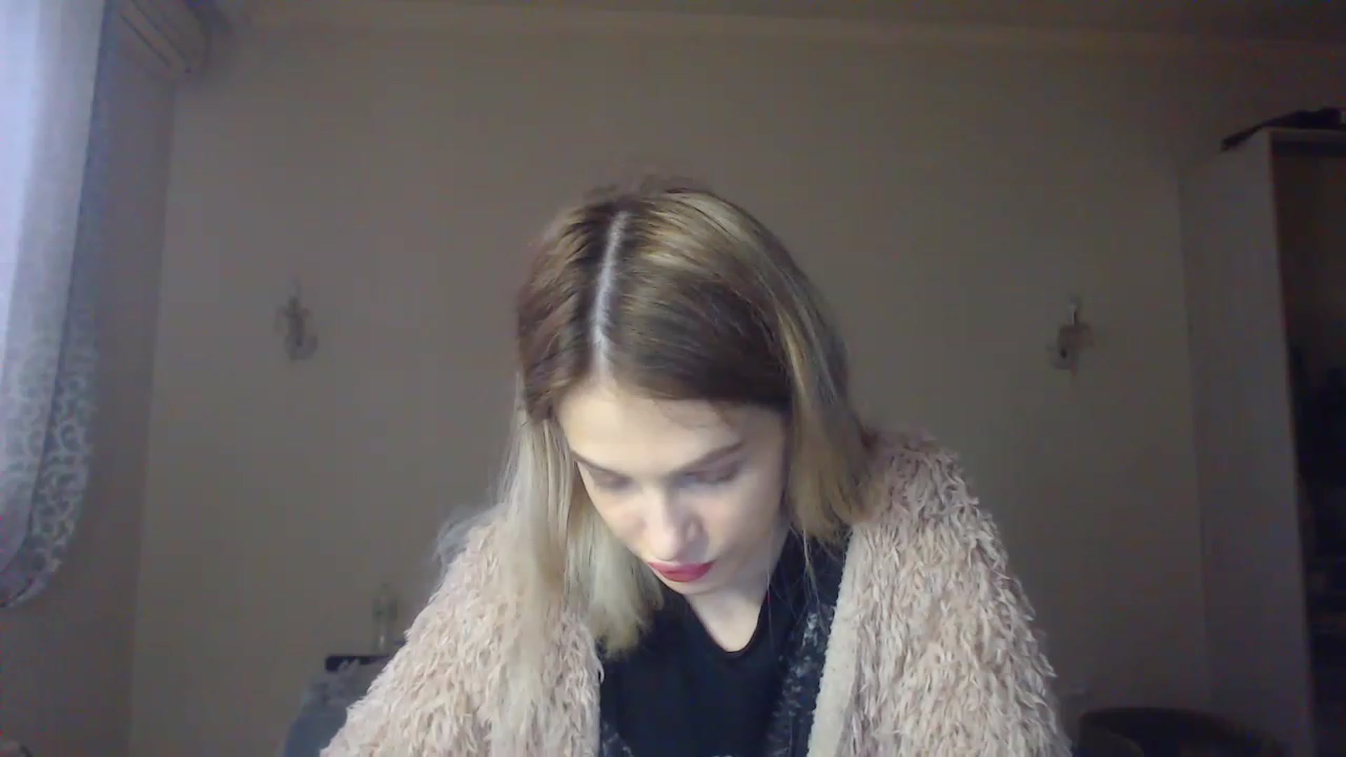Gallery image thumbnail from Lola_vi's myfreecams stream on, 12/09/2022, 13:02 image 20 of 20