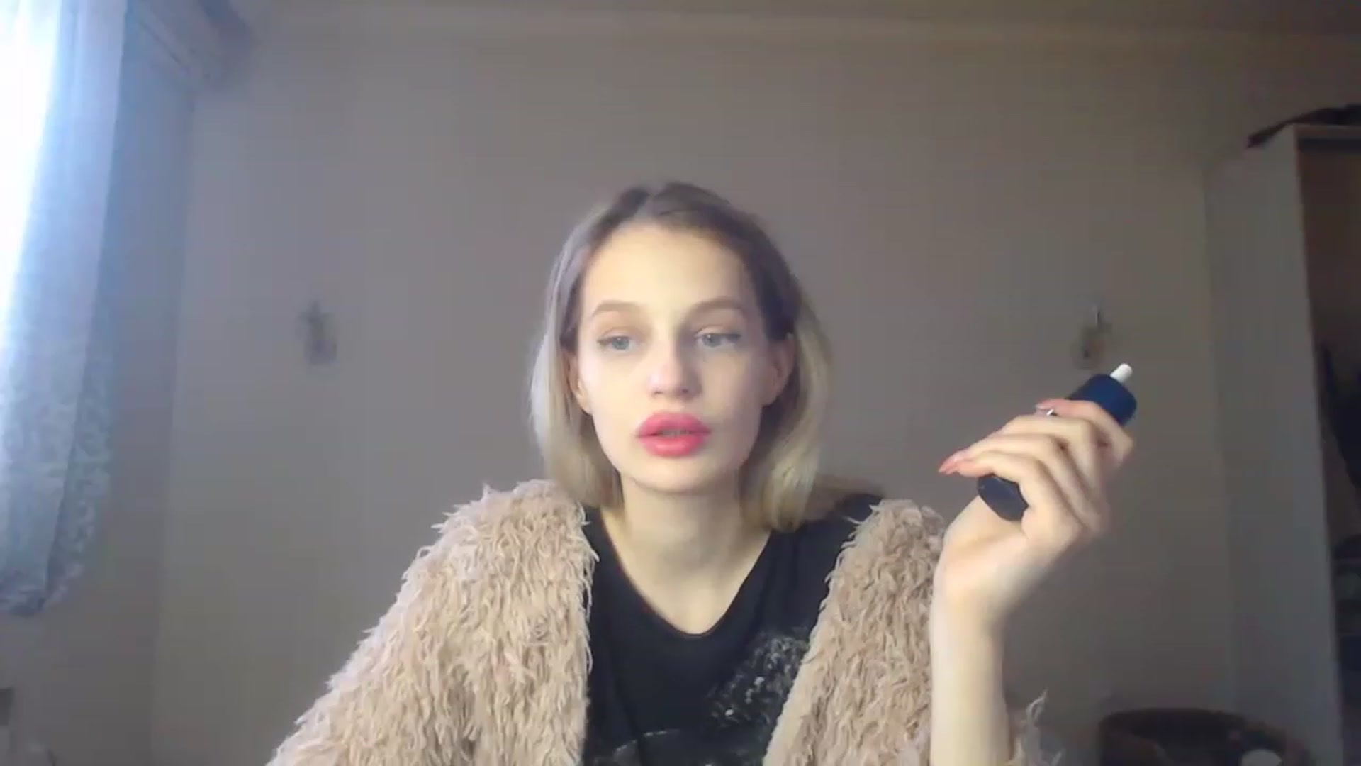 Gallery image thumbnail from Lola_vi's myfreecams stream on, 12/12/2022, 12:45 image 1 of 20