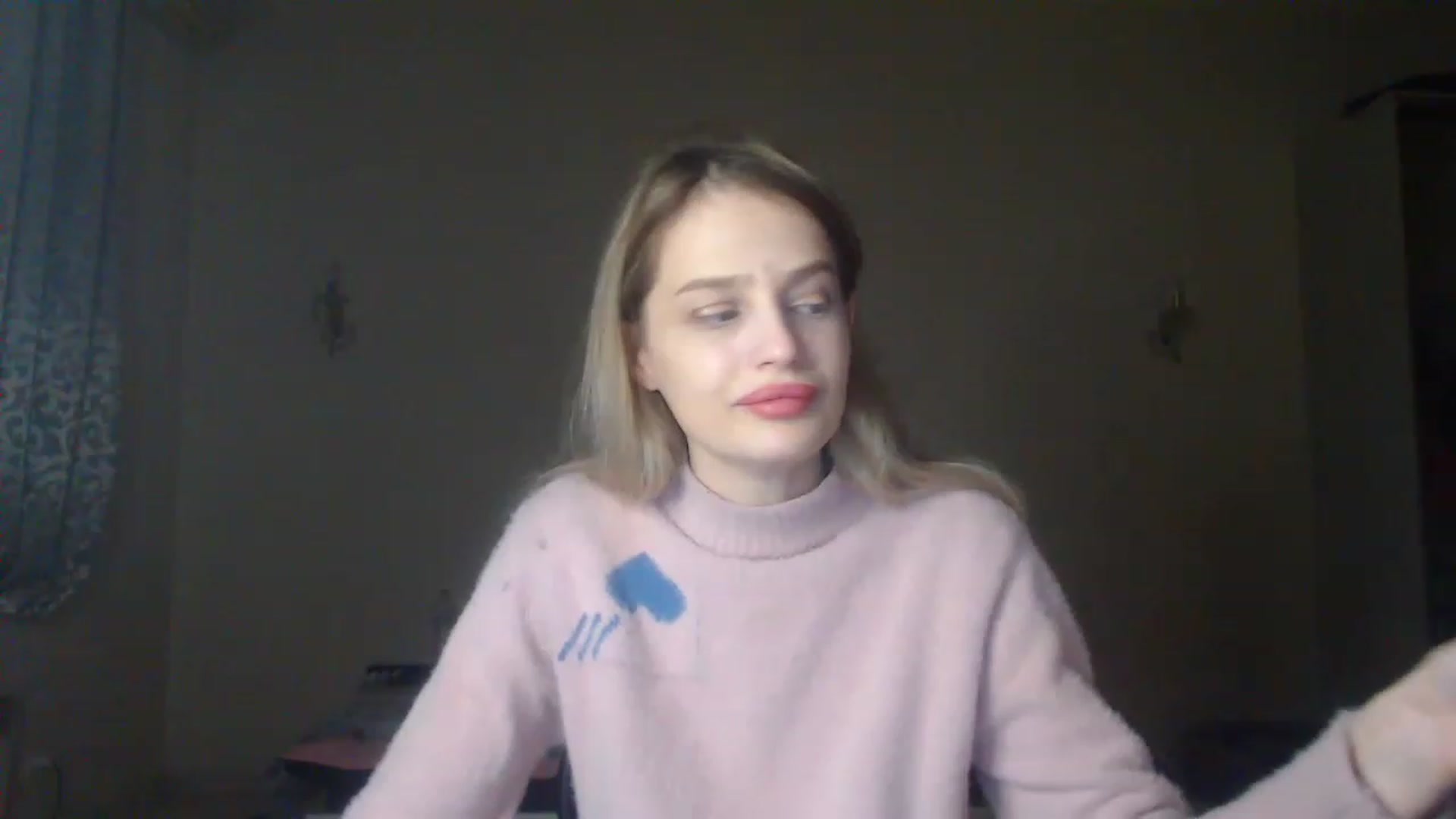 Gallery image thumbnail from Lola_vi's myfreecams stream on, 12/16/2022, 17:38 image 18 of 20