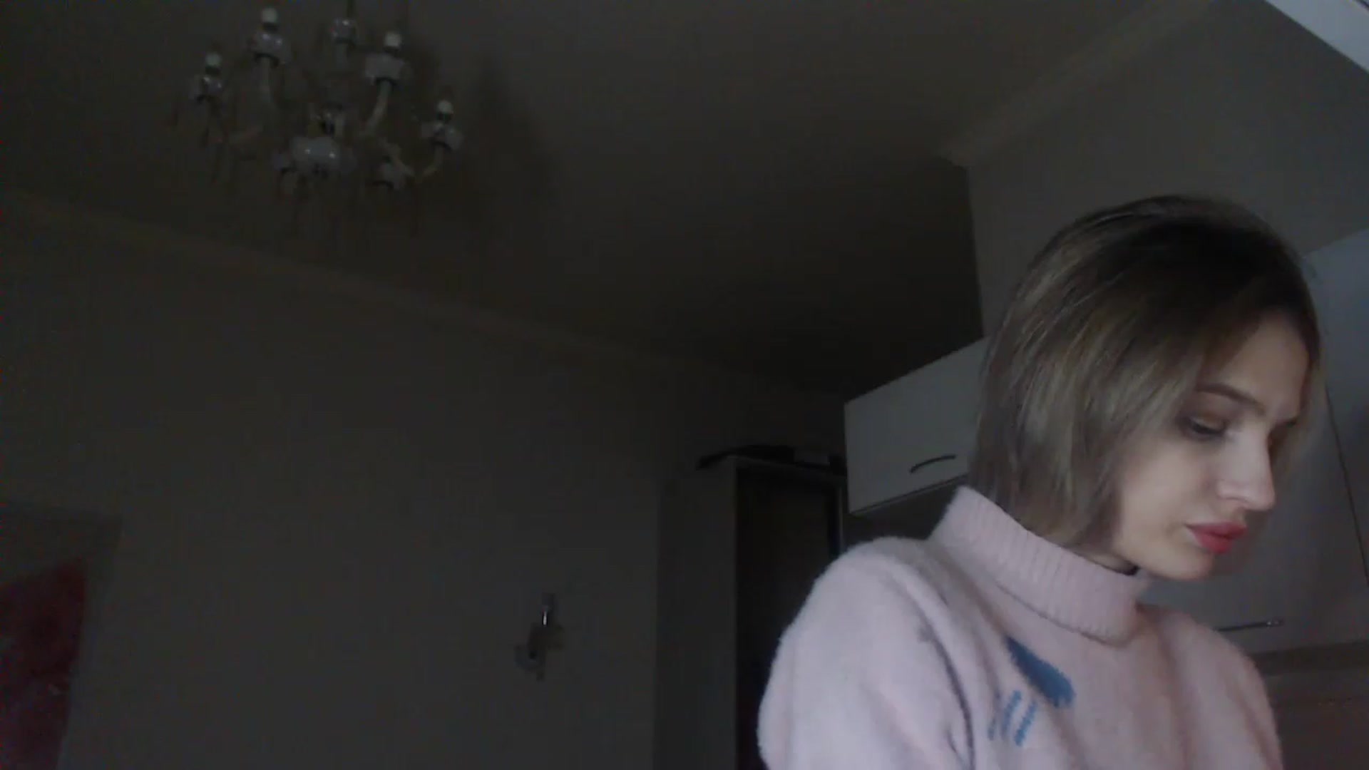 Gallery image thumbnail from Lola_vi's myfreecams stream on, 12/16/2022, 17:38 image 7 of 20
