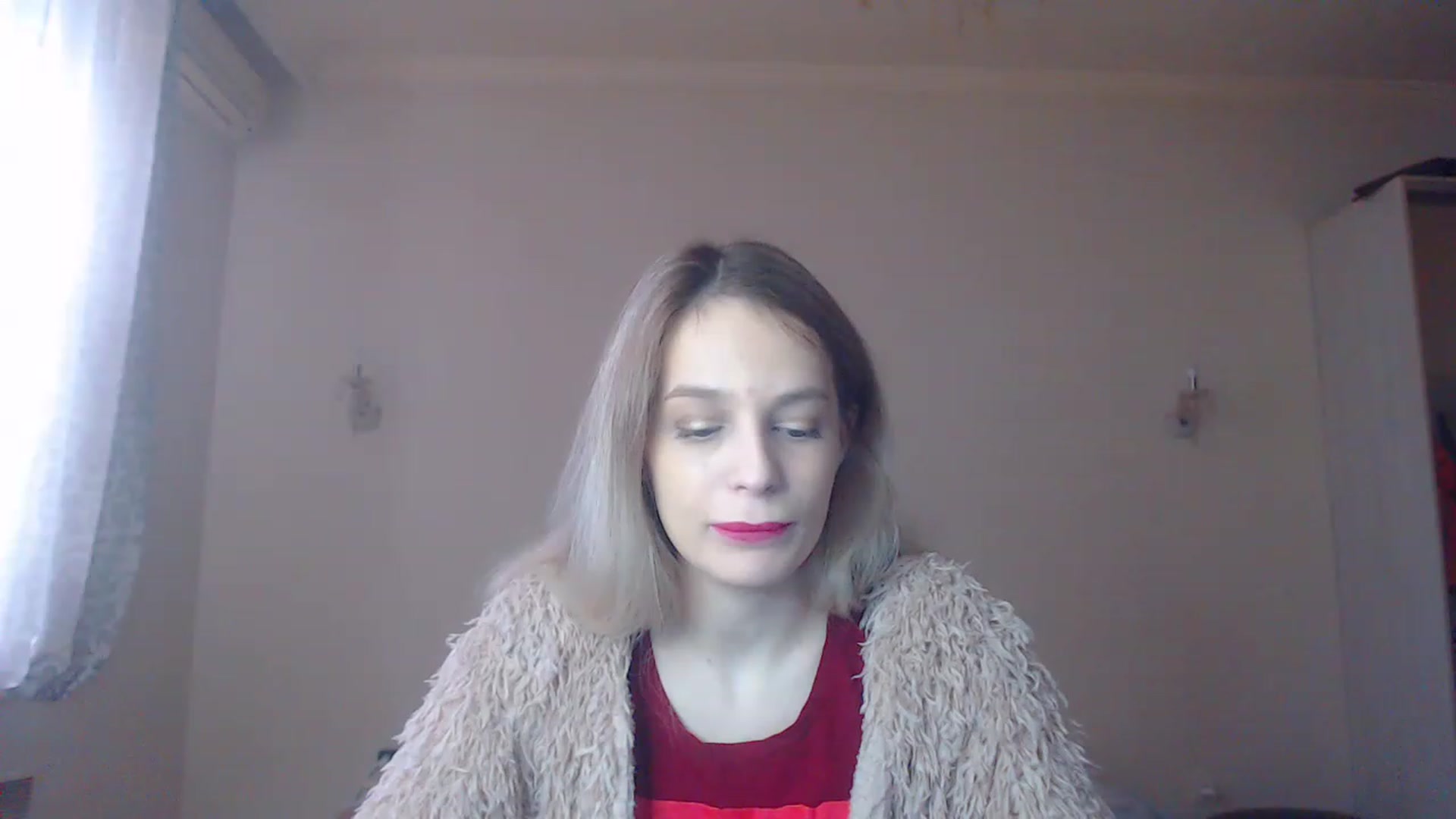 Gallery image thumbnail from Lola_vi's myfreecams stream on, 12/17/2022, 11:13 image 2 of 20