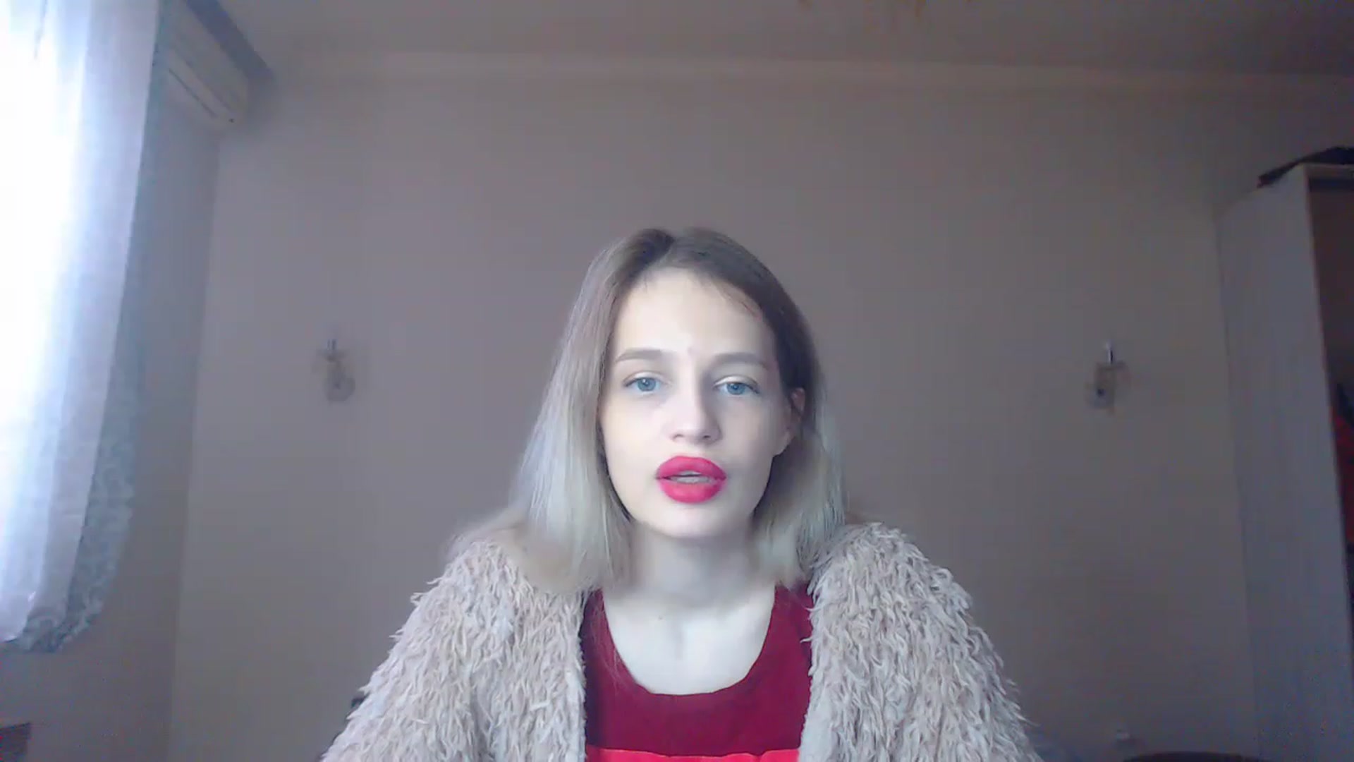 Gallery image thumbnail from Lola_vi's myfreecams stream on, 12/17/2022, 11:13 image 5 of 20