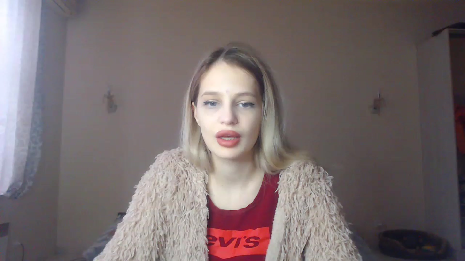 Gallery image thumbnail from Lola_vi's myfreecams stream on, 12/18/2022, 12:13 image 20 of 20