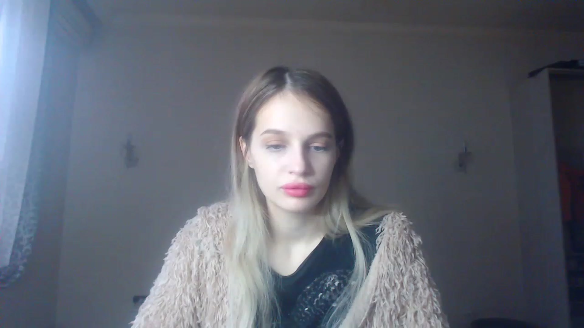 Gallery image thumbnail from Lola_vi's myfreecams stream on, 12/25/2022, 11:17 image 1 of 20