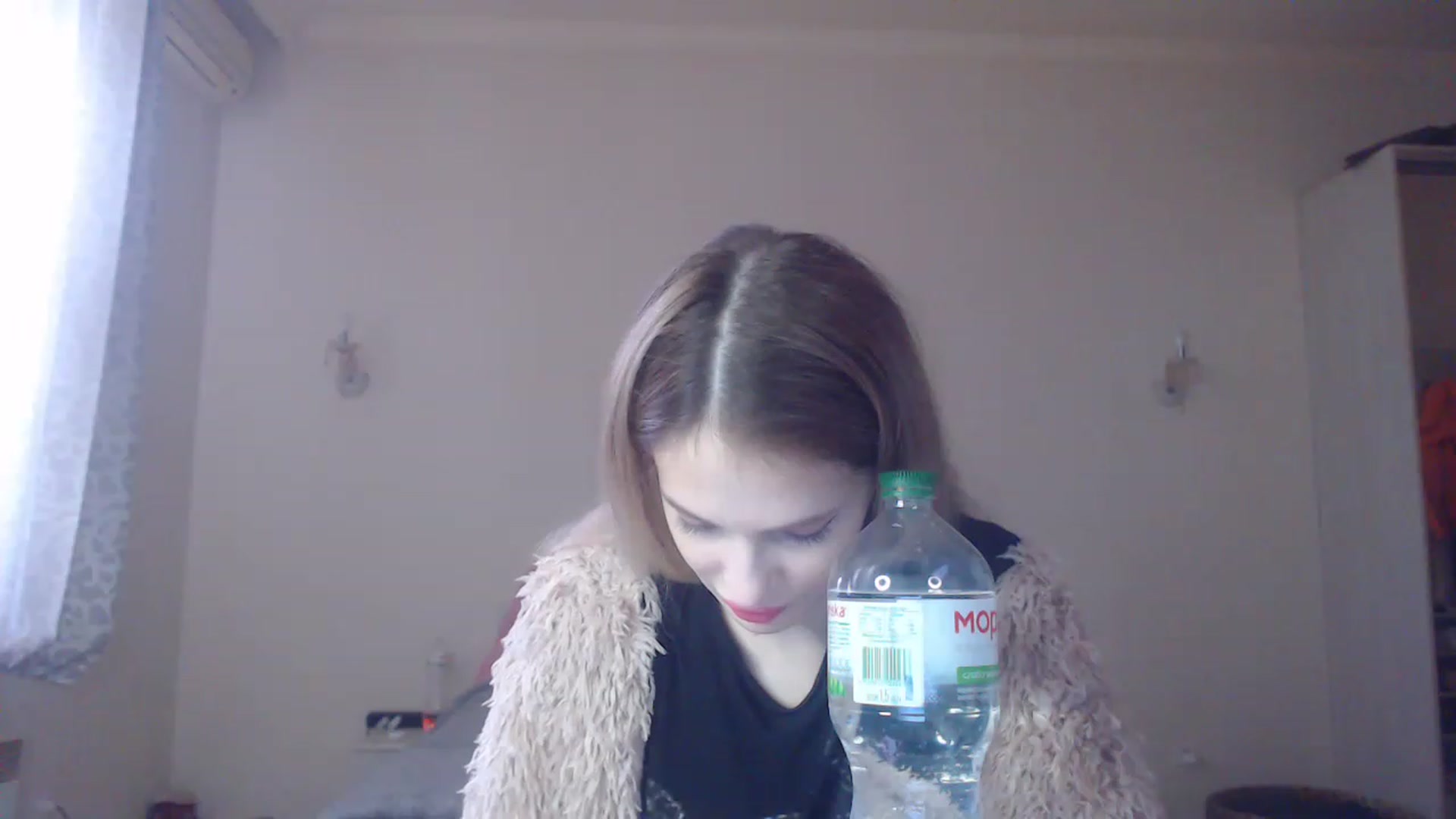 Gallery image thumbnail from Lola_vi's myfreecams stream on, 12/26/2022, 11:58 image 20 of 20