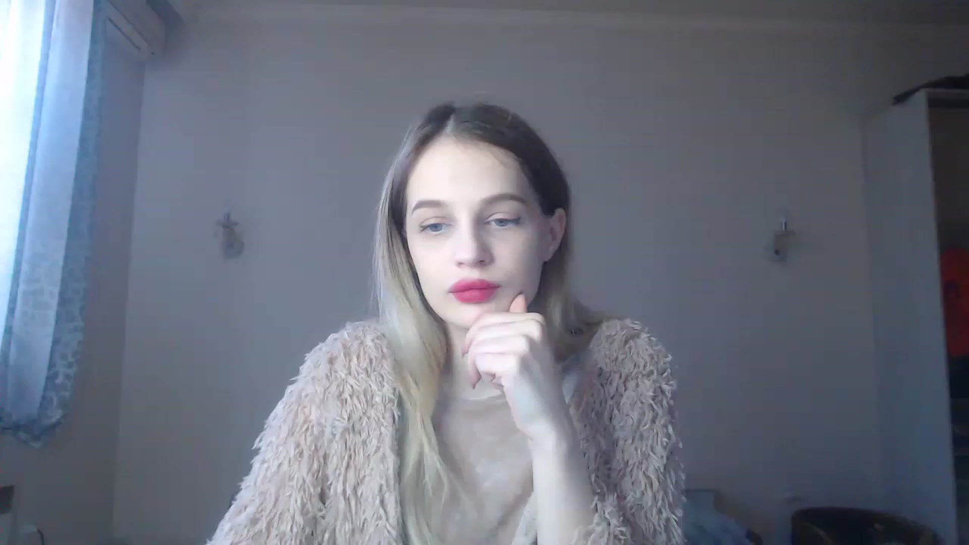 Gallery image thumbnail from Lola_vi's myfreecams stream on, 01/02/2023, 11:47 image 1 of 20