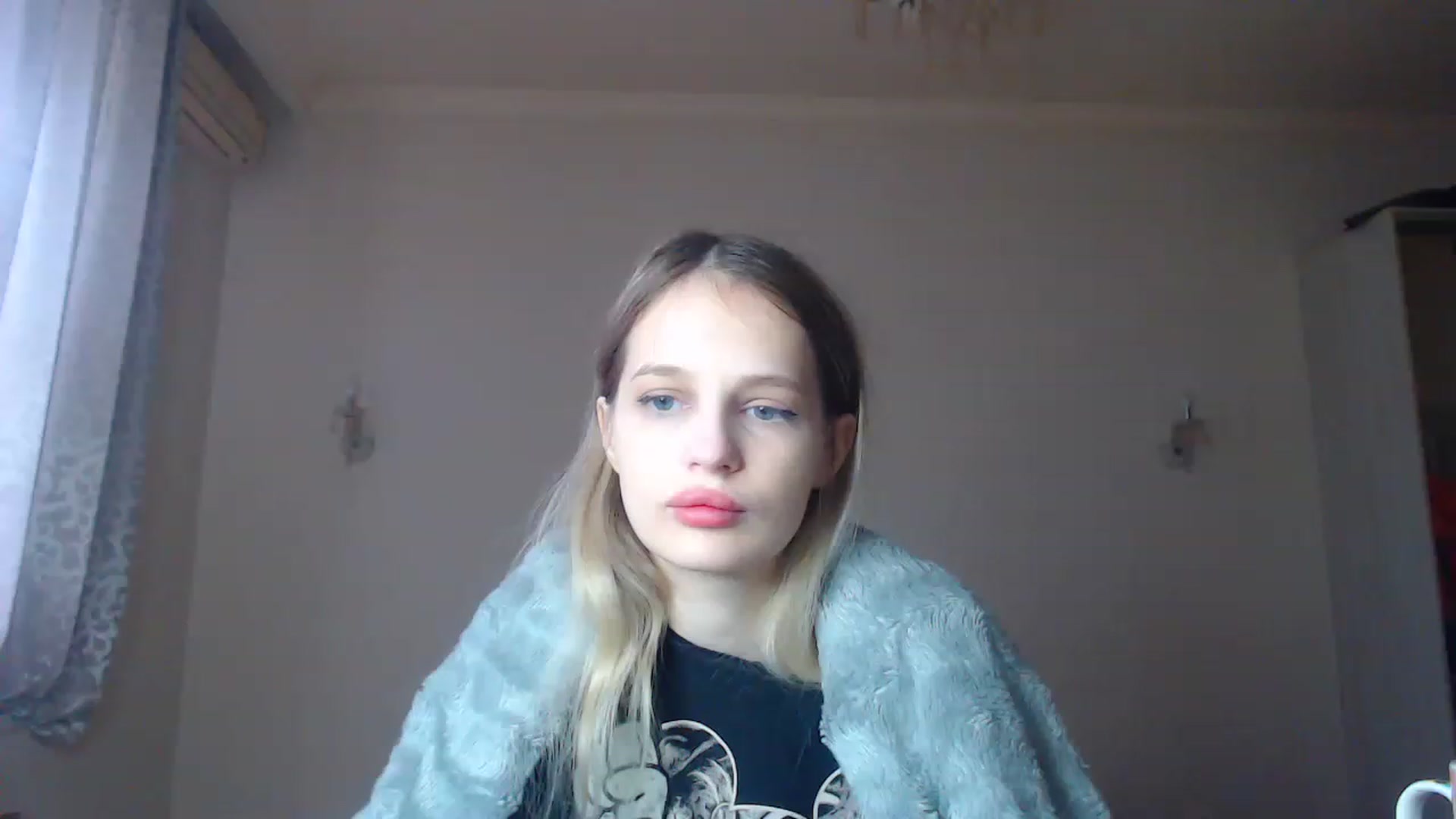 Gallery image thumbnail from Lola_vi's myfreecams stream on, 01/07/2023, 12:10 image 2 of 20