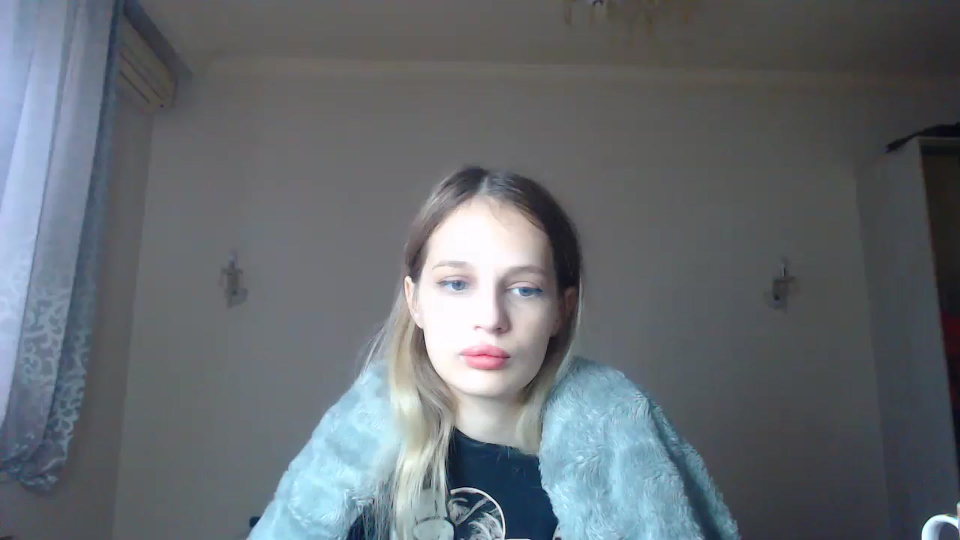 Gallery image thumbnail from Lola_vi's myfreecams stream on, 01/07/2023, 12:10 image 9 of 20