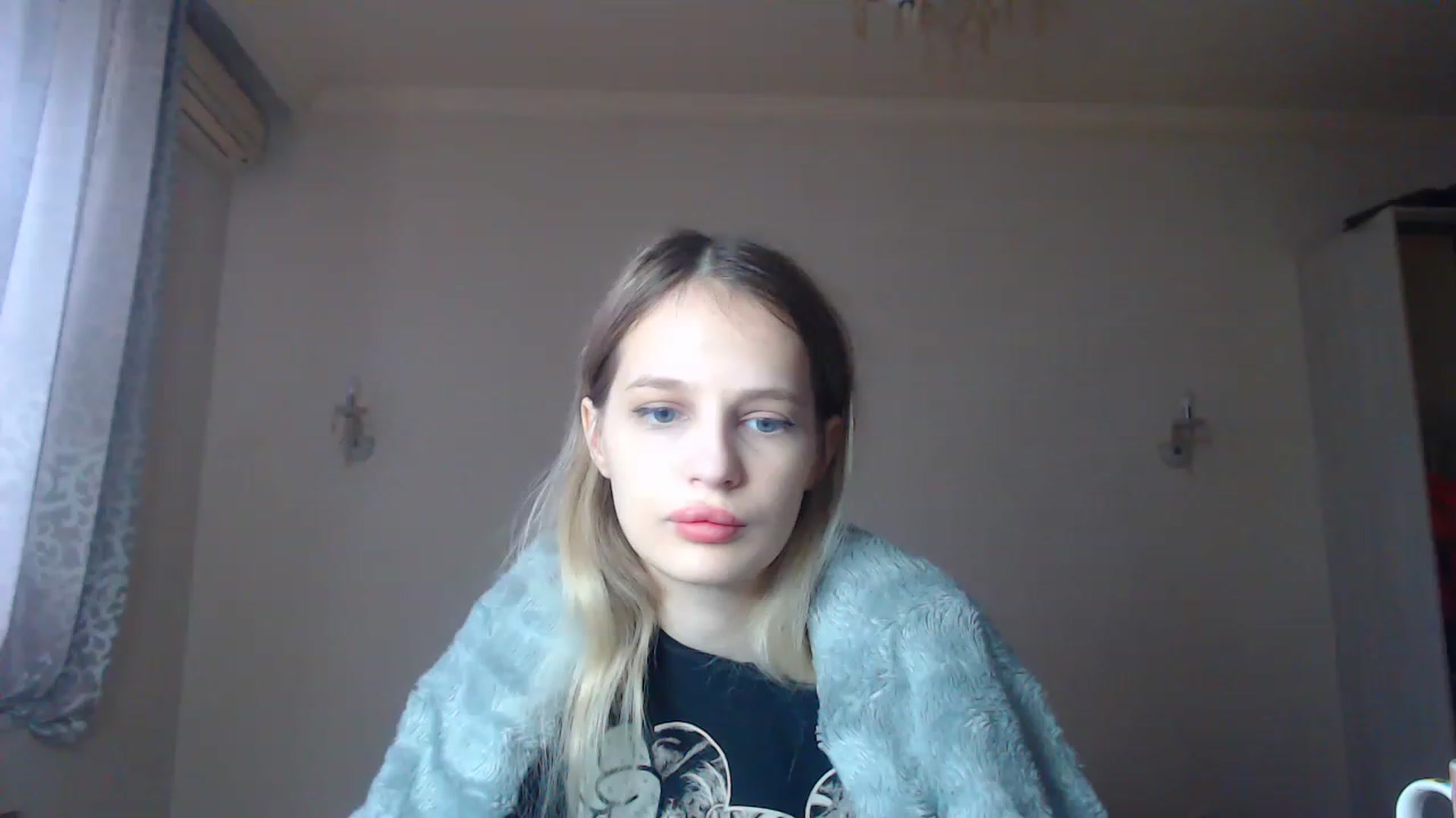 Gallery image thumbnail from Lola_vi's myfreecams stream on, 01/07/2023, 12:10 image 3 of 20
