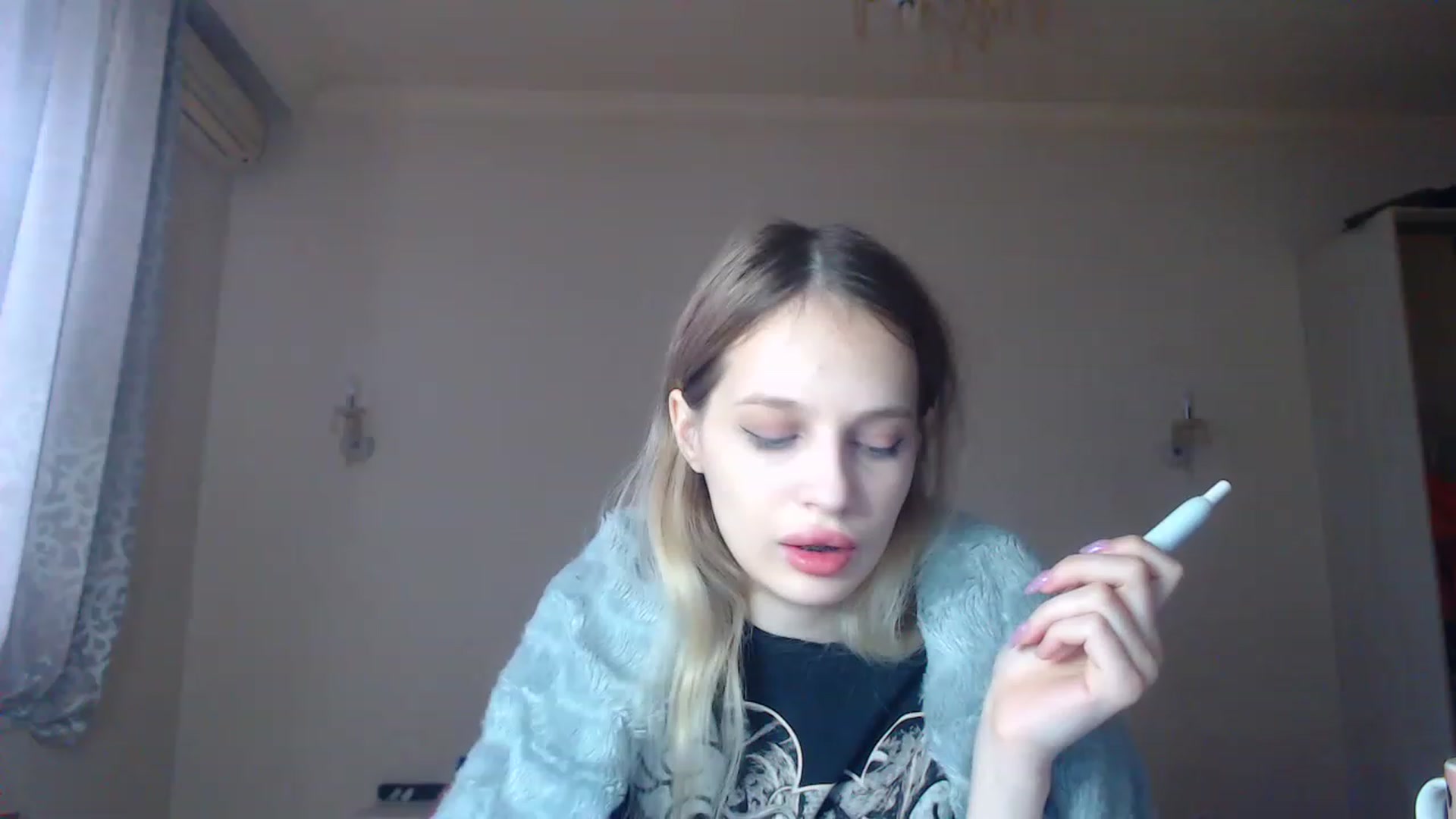Gallery image thumbnail from Lola_vi's myfreecams stream on, 01/07/2023, 12:10 image 1 of 20