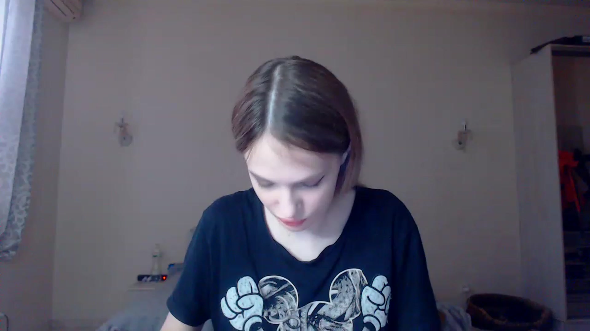 Gallery image thumbnail from Lola_vi's myfreecams stream on, 01/08/2023, 12:03 image 9 of 20