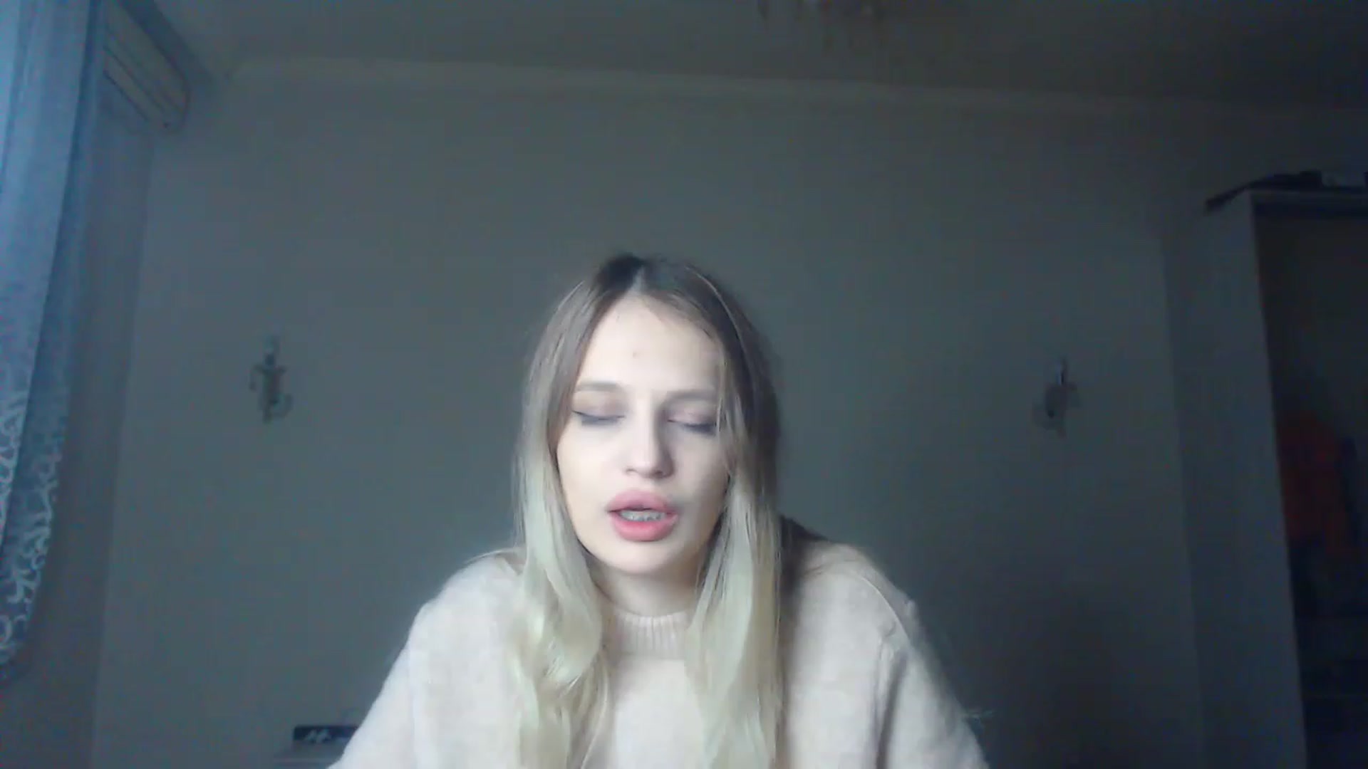 Gallery image thumbnail from Lola_vi's myfreecams stream on, 01/09/2023, 14:02 image 1 of 20