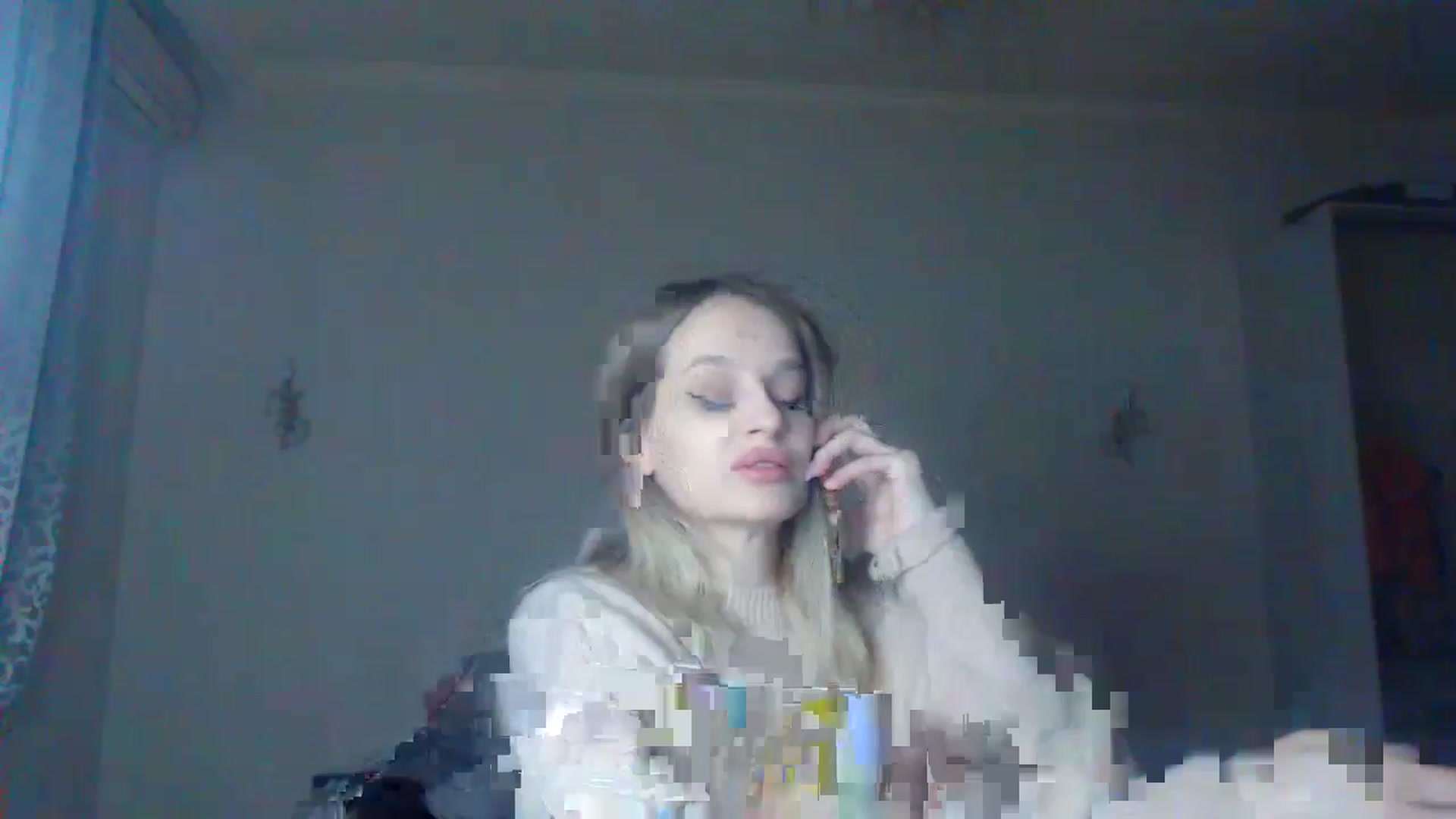 Gallery image thumbnail from Lola_vi's myfreecams stream on, 01/09/2023, 14:02 image 9 of 20