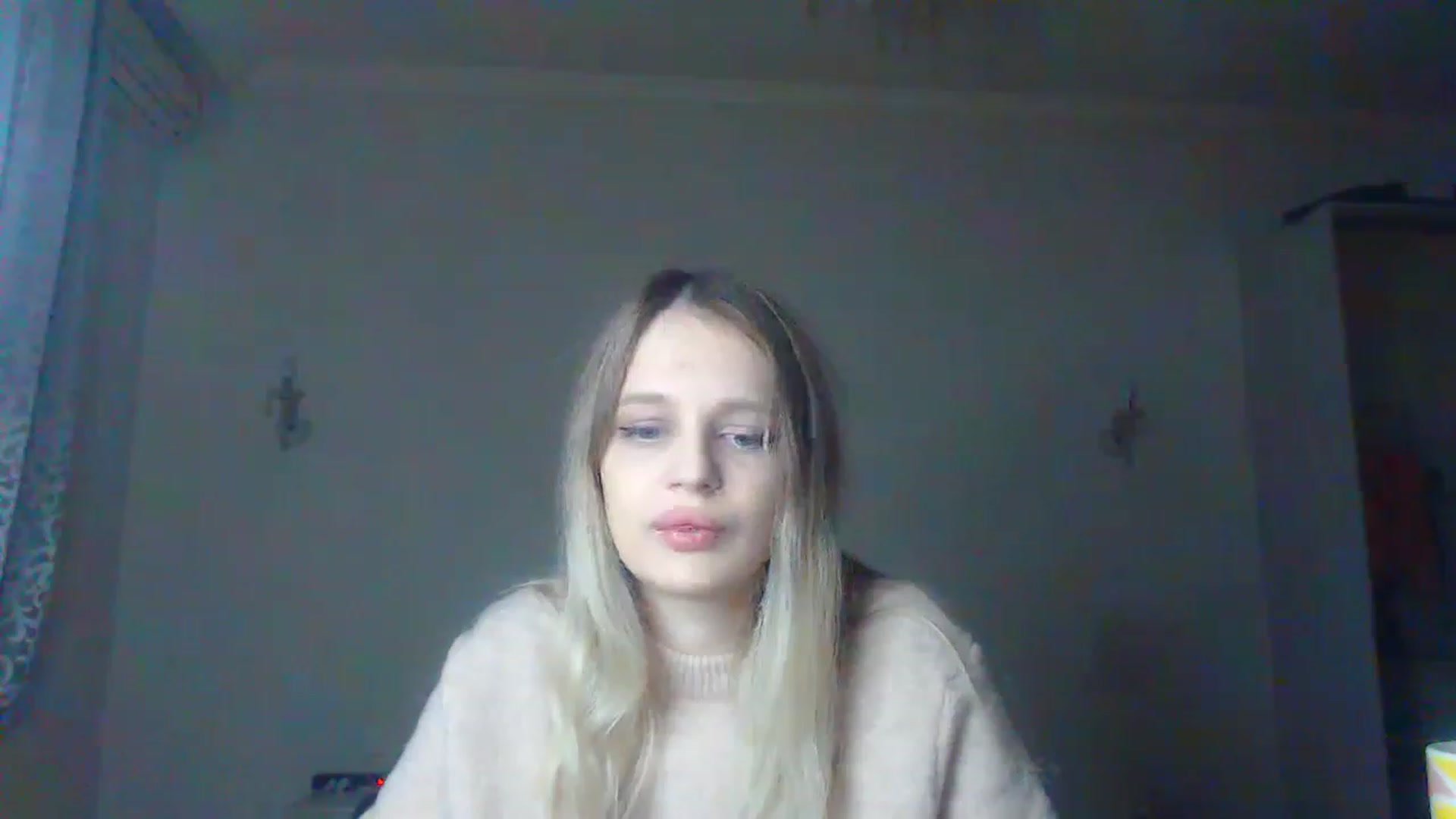 Gallery image thumbnail from Lola_vi's myfreecams stream on, 01/09/2023, 14:02 image 7 of 20