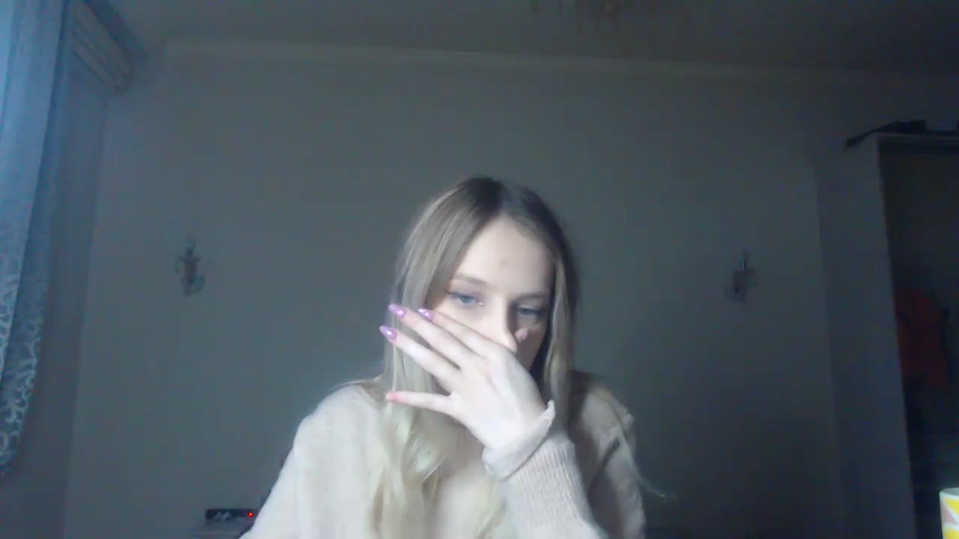 Gallery image thumbnail from Lola_vi's myfreecams stream on, 01/09/2023, 14:02 image 2 of 20