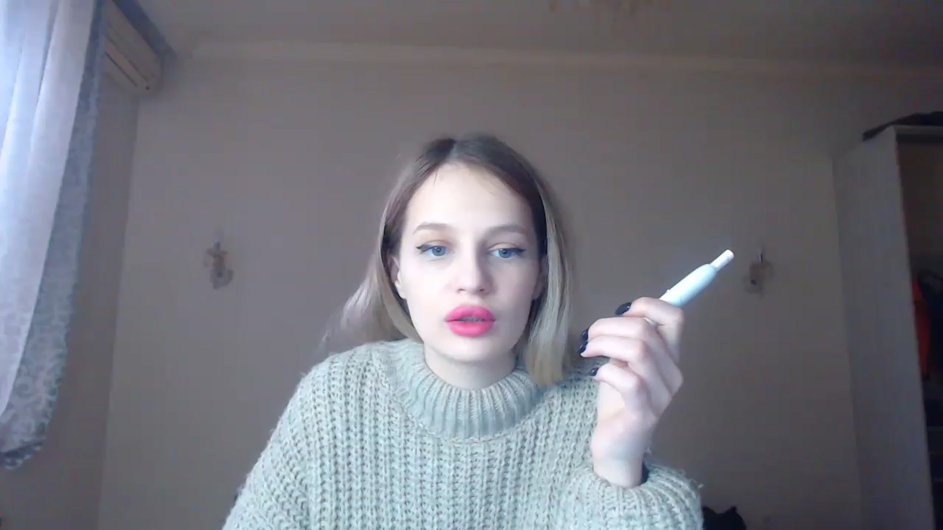 Gallery image thumbnail from Lola_vi's myfreecams stream on, 01/16/2023, 12:33 image 1 of 20