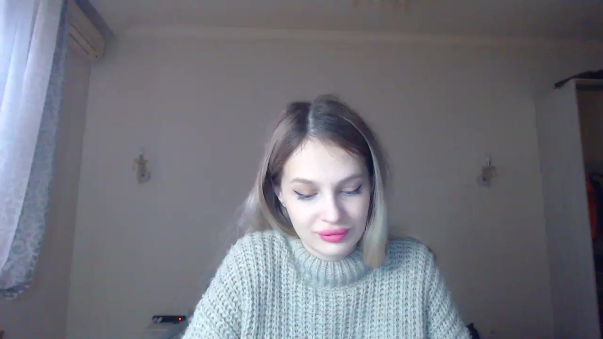 Gallery image thumbnail from Lola_vi's myfreecams stream on, 01/16/2023, 12:33 image 5 of 20