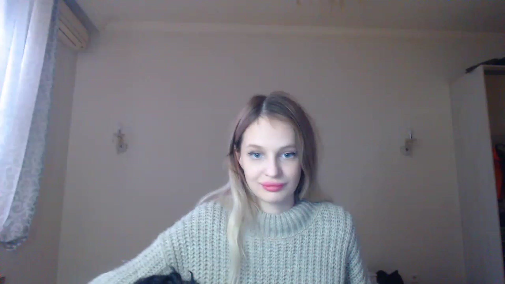 Gallery image thumbnail from Lola_vi's myfreecams stream on, 01/16/2023, 12:33 image 18 of 20