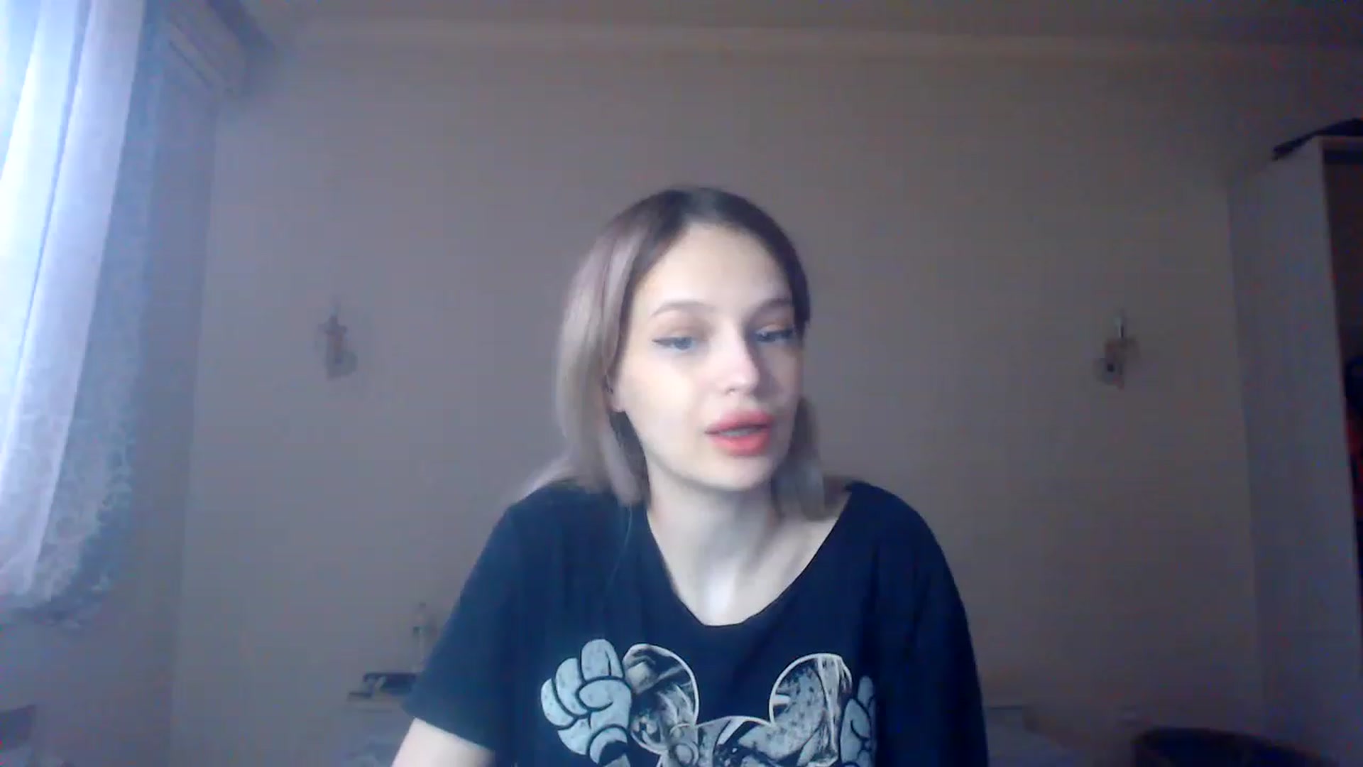 Gallery image thumbnail from Lola_vi's myfreecams stream on, 01/22/2023, 12:03 image 9 of 20