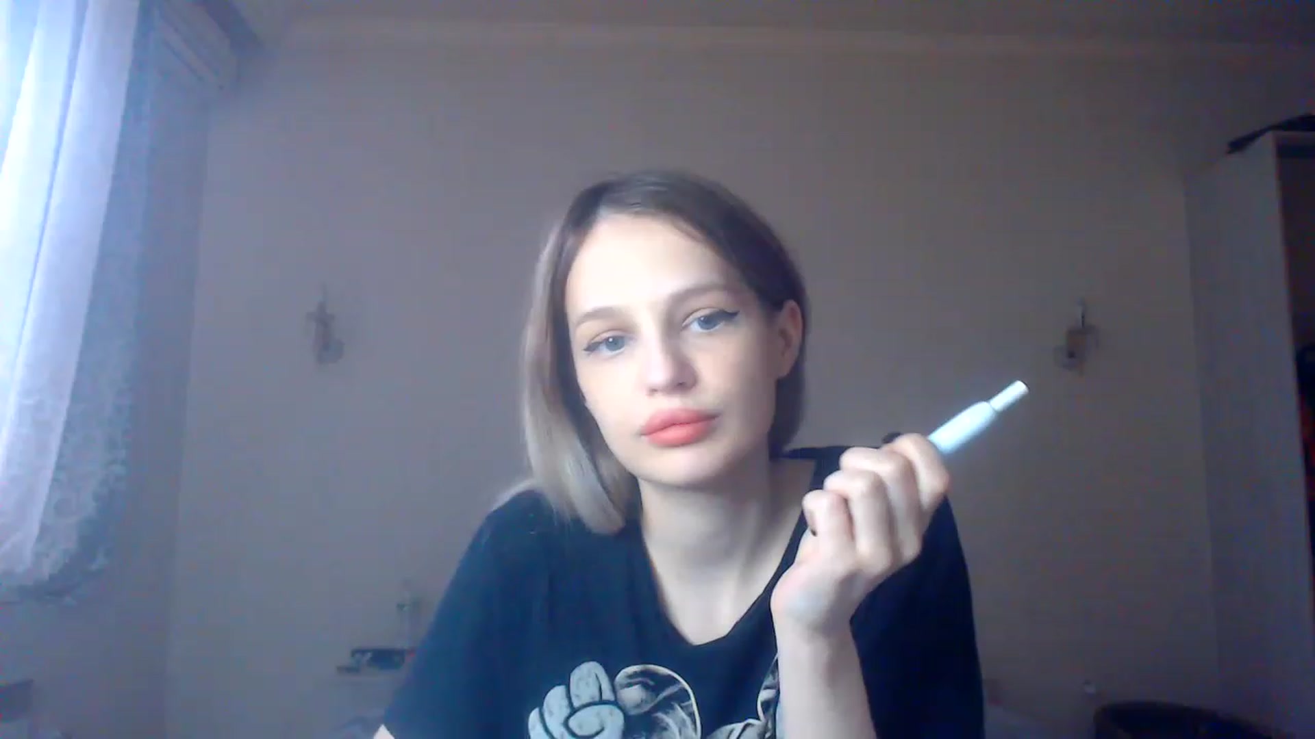 Gallery image thumbnail from Lola_vi's myfreecams stream on, 01/22/2023, 12:03 image 11 of 20