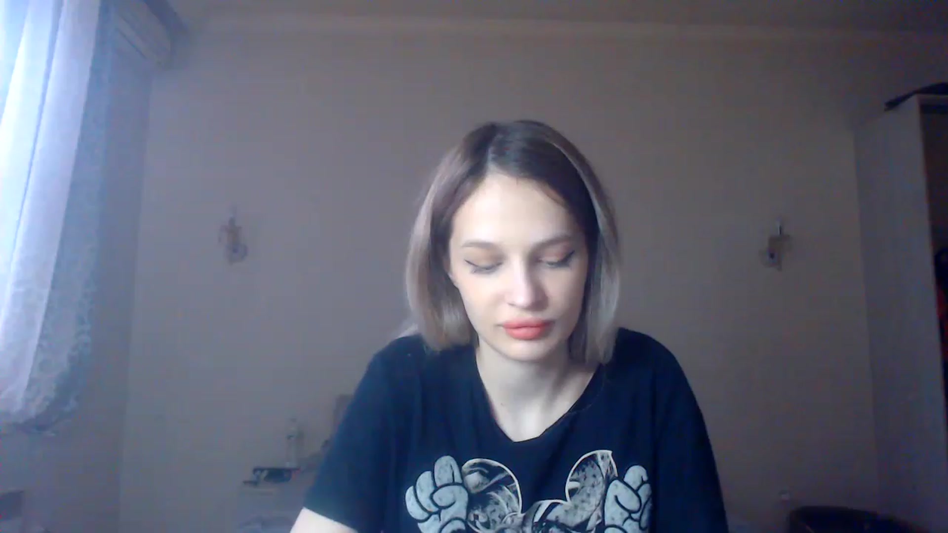 Gallery image thumbnail from Lola_vi's myfreecams stream on, 01/22/2023, 12:03 image 4 of 20