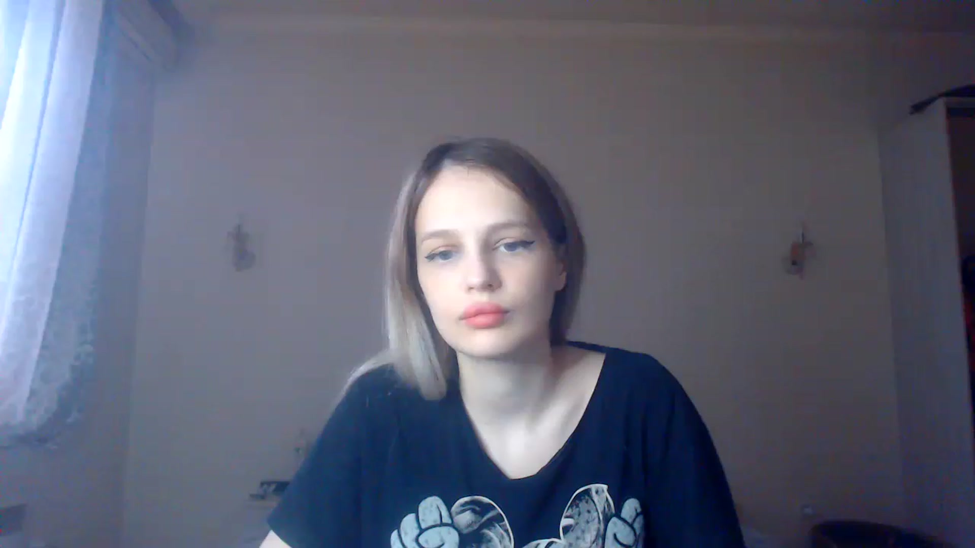 Gallery image thumbnail from Lola_vi's myfreecams stream on, 01/22/2023, 12:03 image 19 of 20